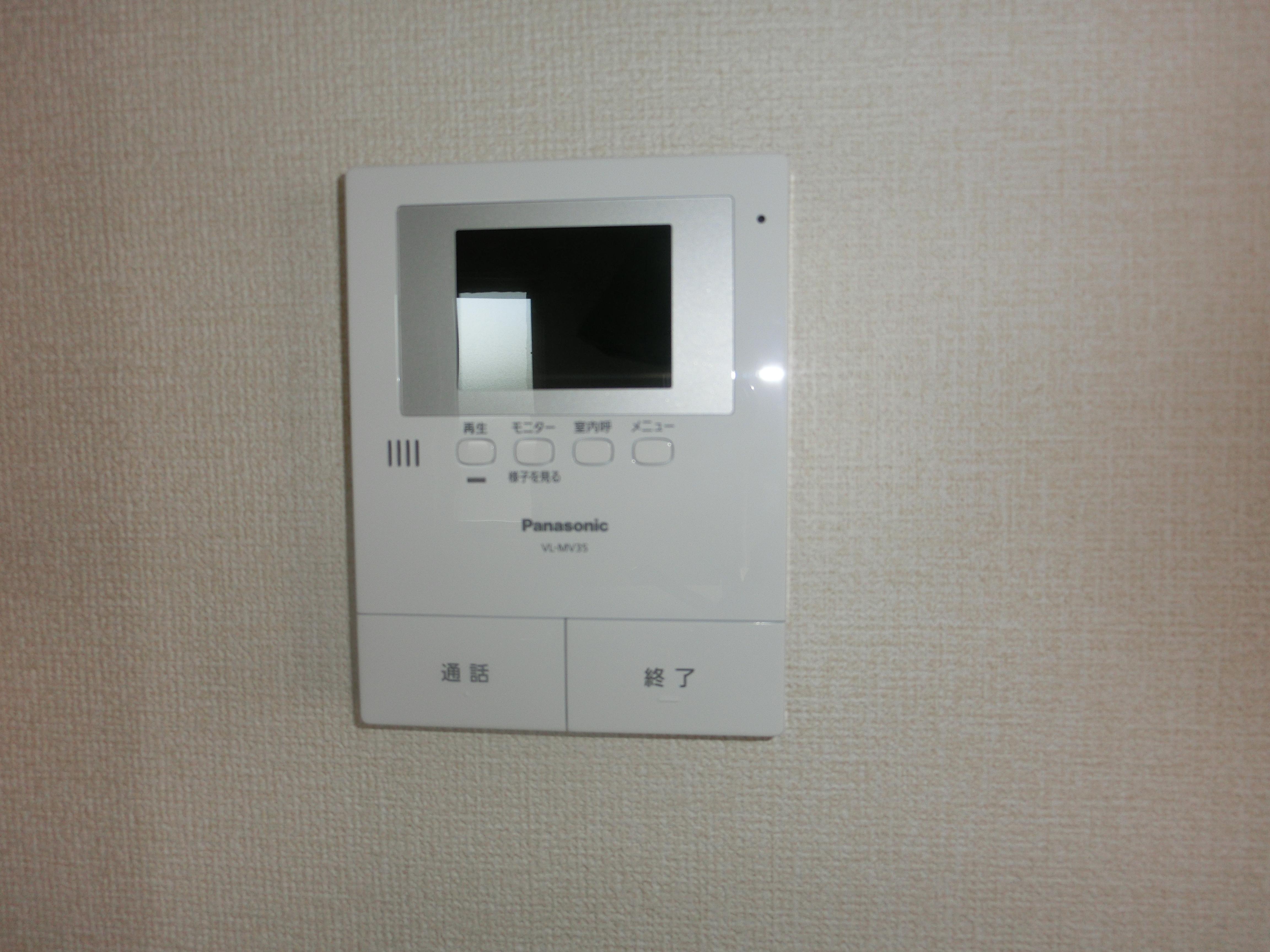 ★D-room★インターネット無料★コモライズ新井田西A