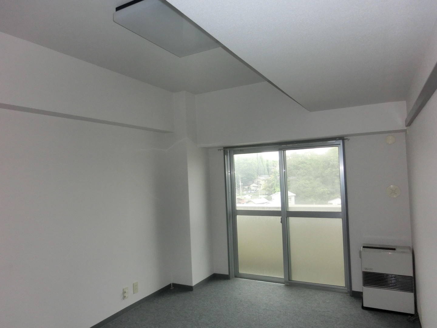 ★ペット可（犬・猫）★全室インターネット無料★エトワール八戸第2