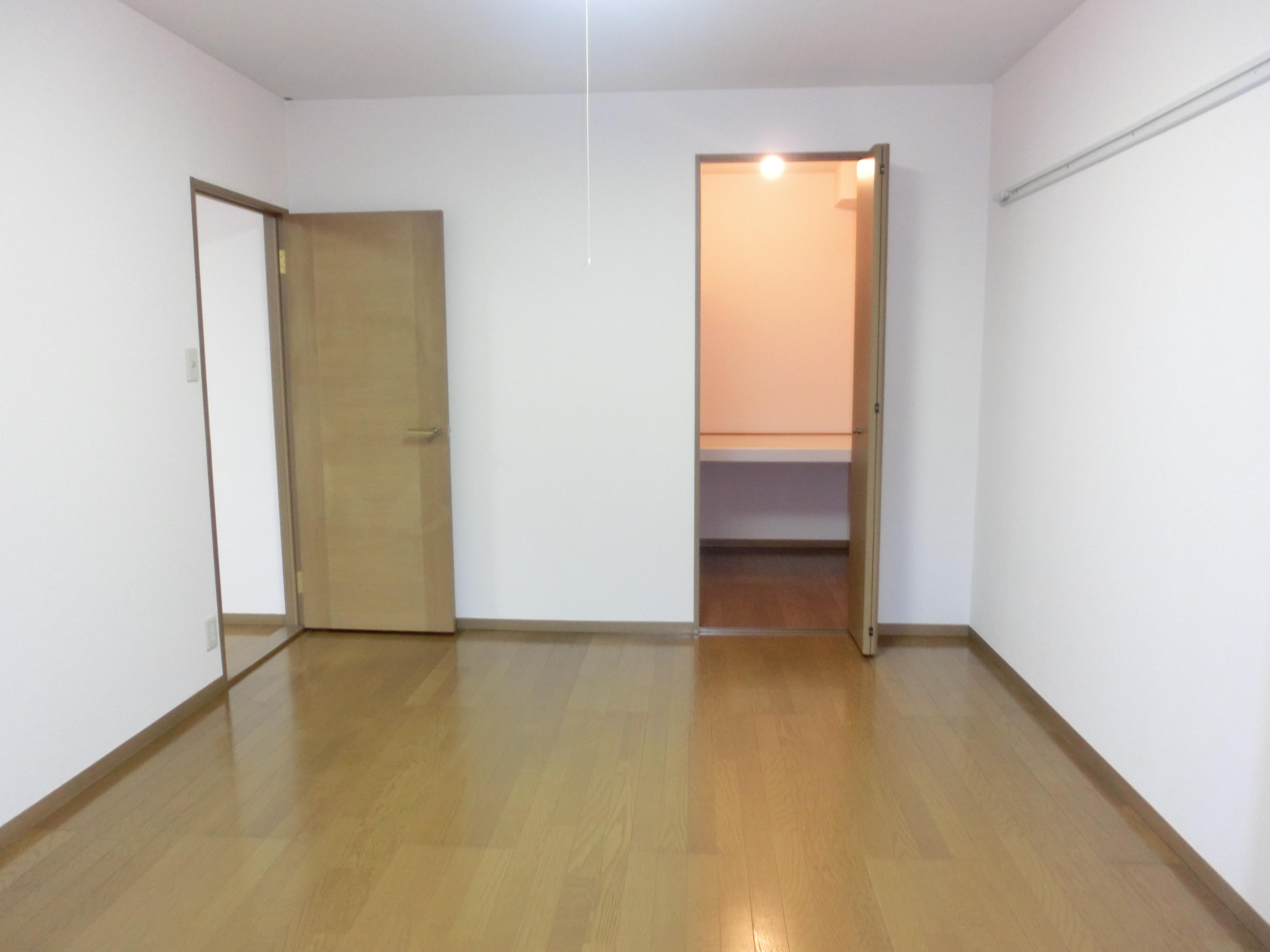 ★D-room★インターネットWi-Fi無料★マンションタケイシ