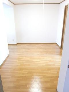 ★大東建託★インターネットWi-Fi無料★エヴァーグリーン