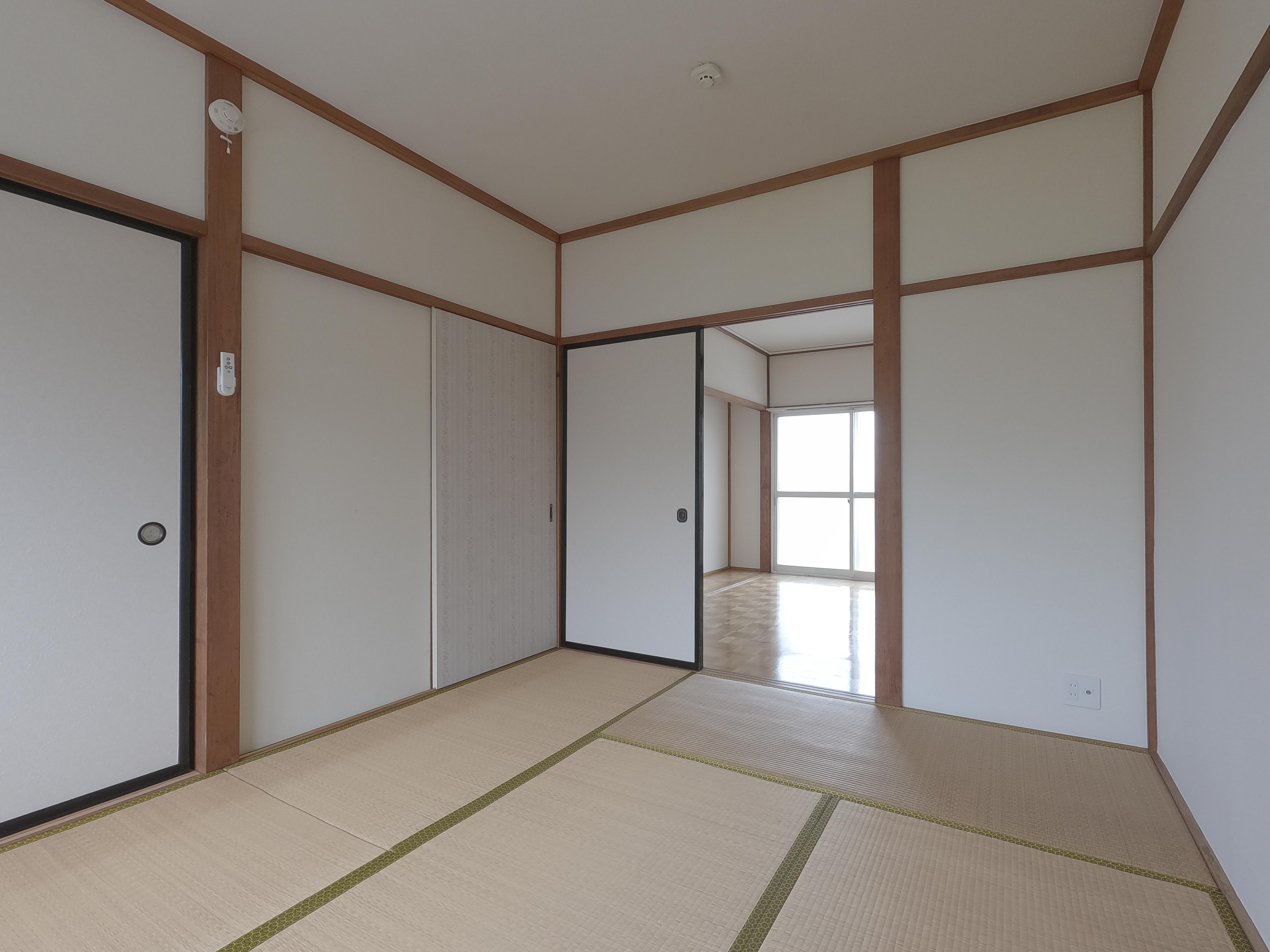 ロイヤルタカハシ