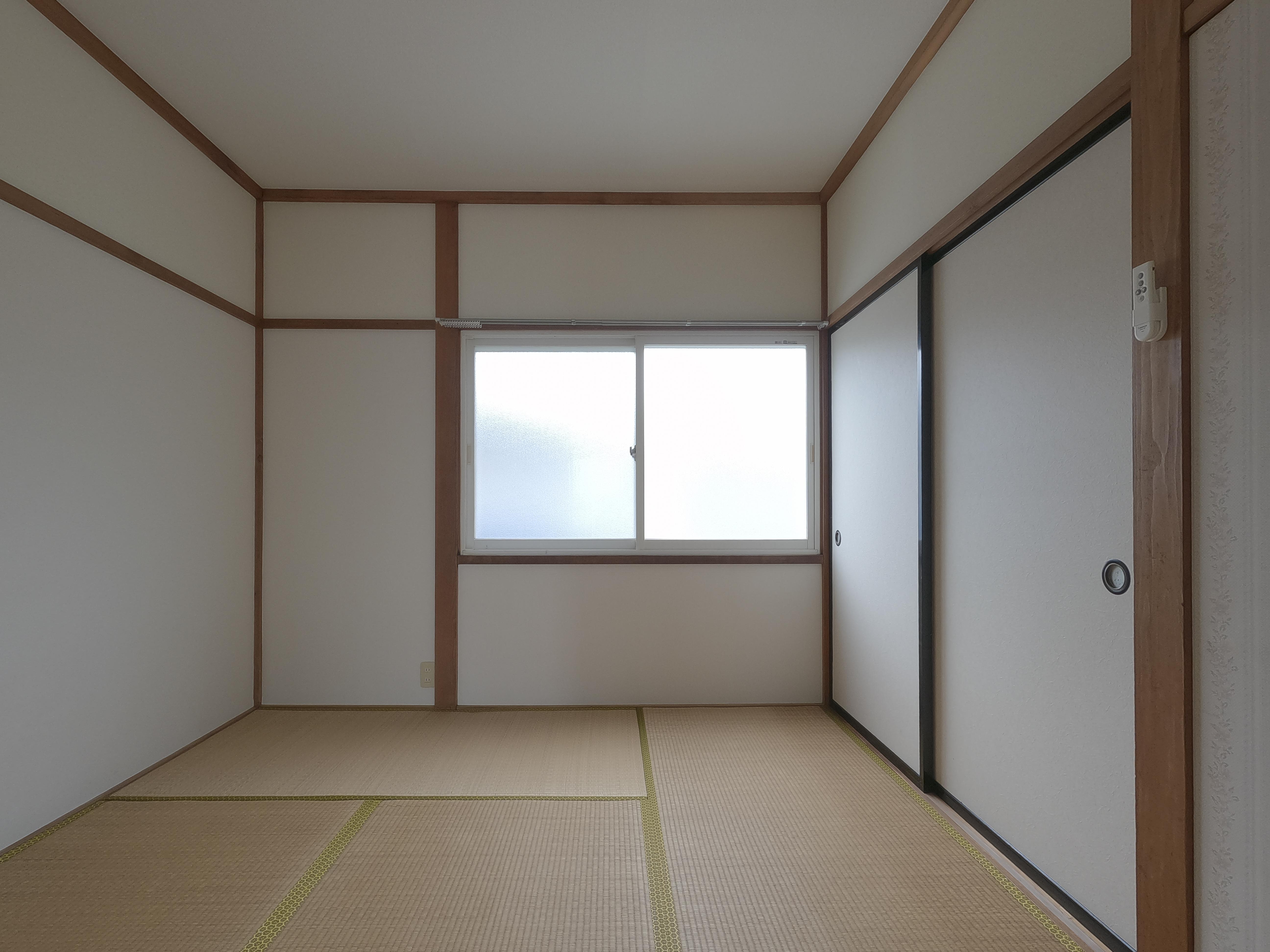 ロイヤルタカハシ