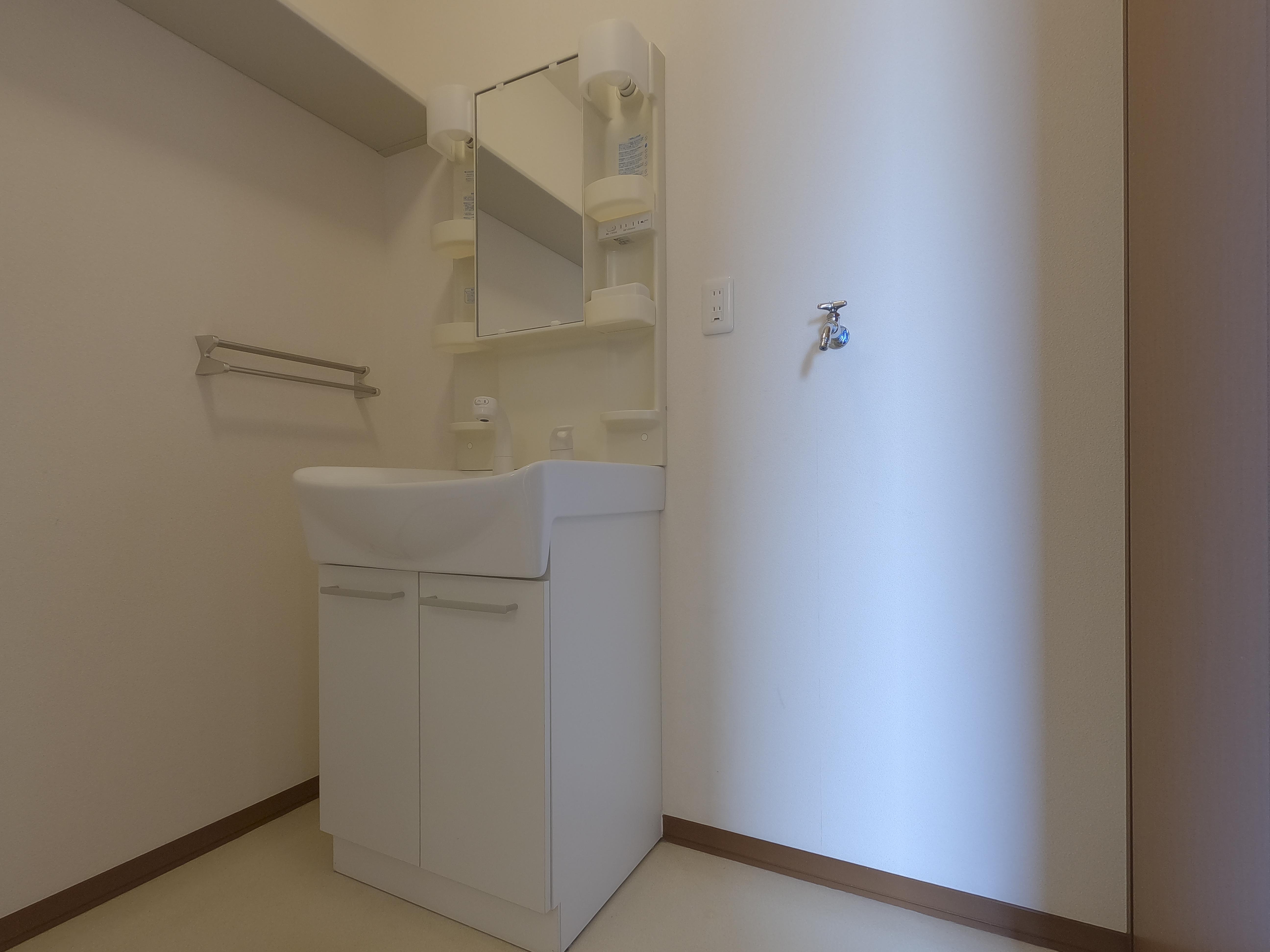 ☆中心街まで徒歩圏内☆都市ガス☆エウクレイデス