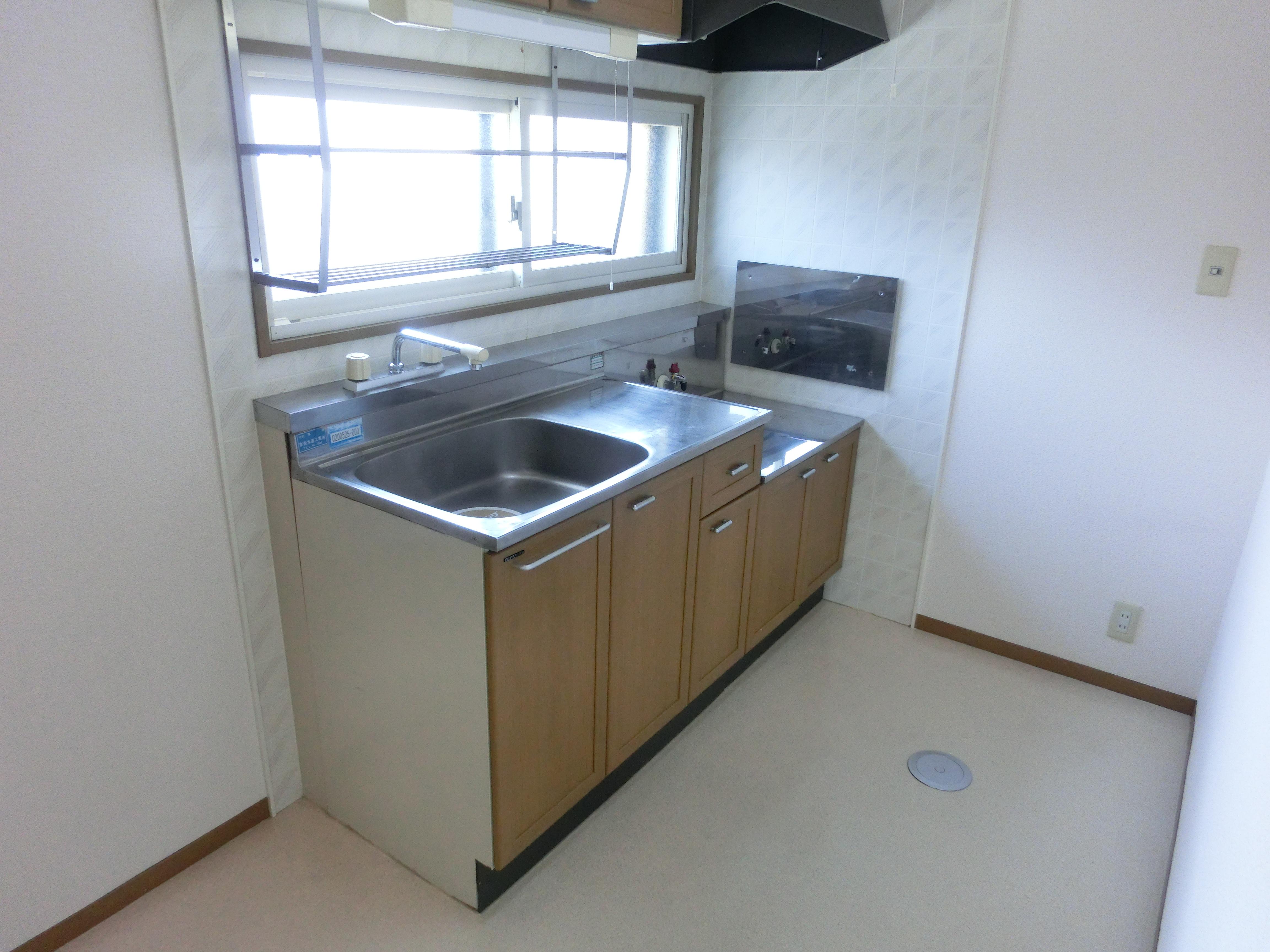 ★D-room★インターネットWi-Fi無料★ハイカムール鷹清水A