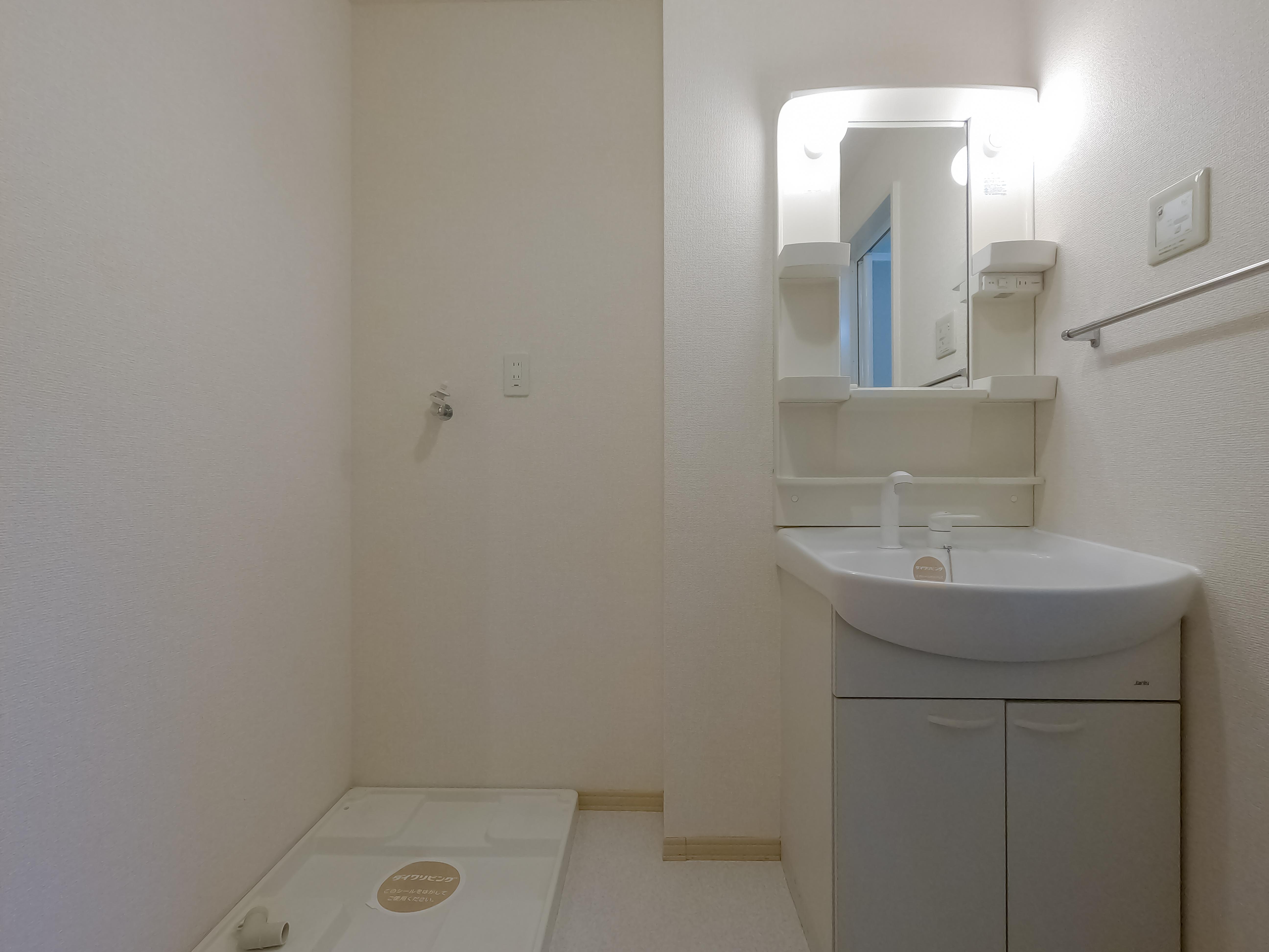 ★D-room★インターネットWi-Fi無料★セジュールラシュレ