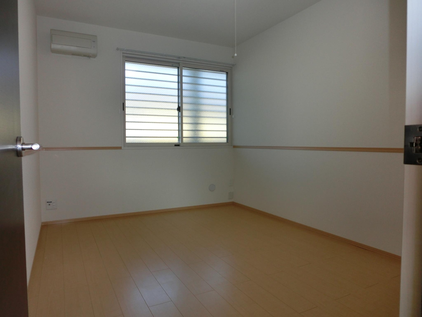 ★D-room★ペット可(小型犬)★インターネットWi-Fi無料★エーデルハイムB