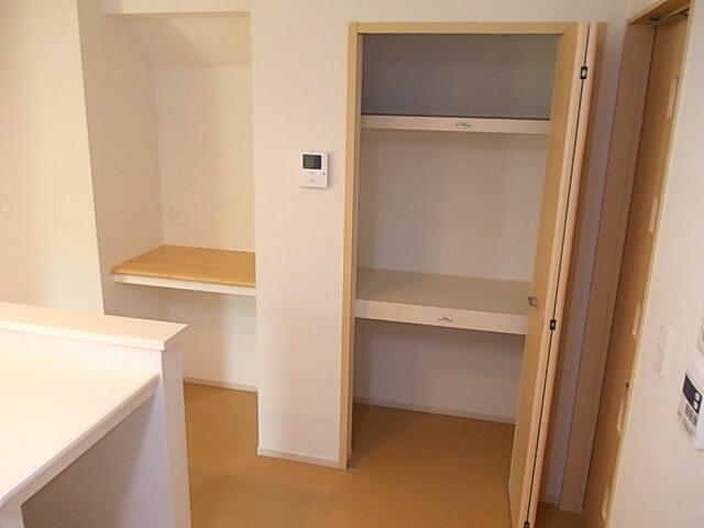 ★大東建託★ソラーナ