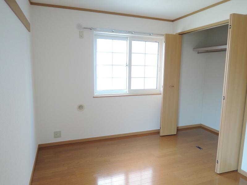 ★大東建託★ポンピエール