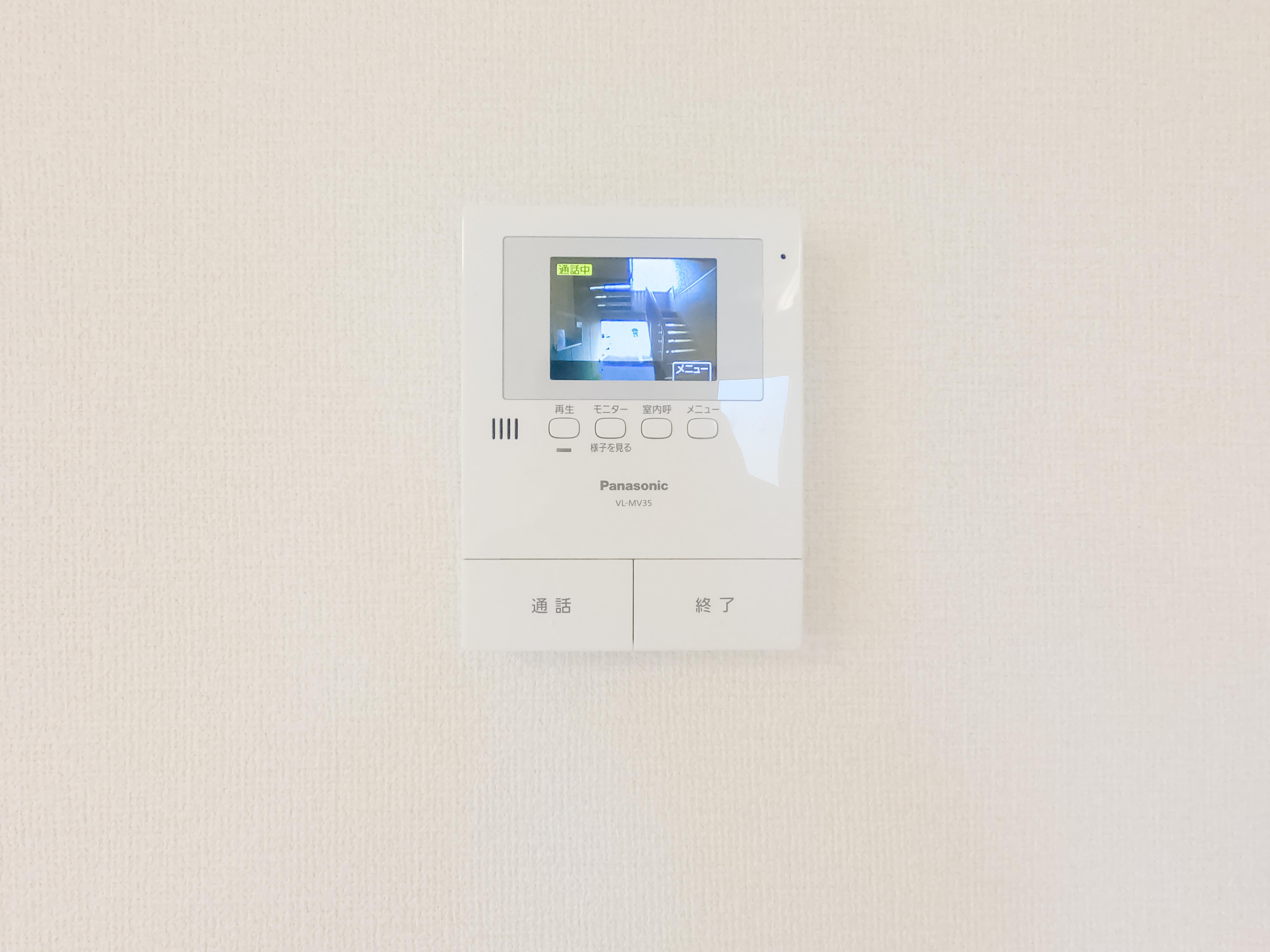 ★D-room★インターネット無料★コモライズ新井田西B