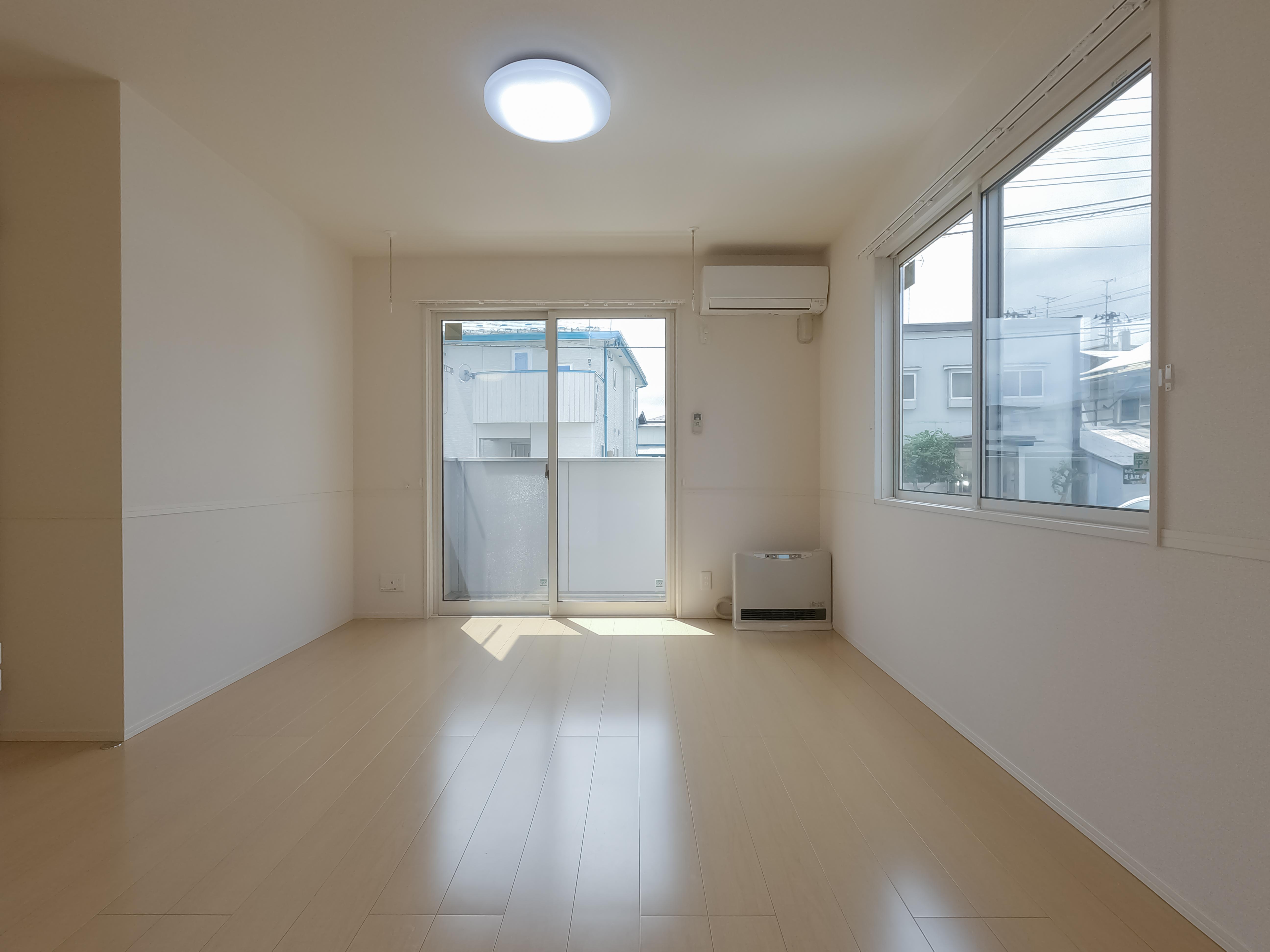 ★D-room★ペット可（小型犬）★インターネット無料★アゼリア吹上B