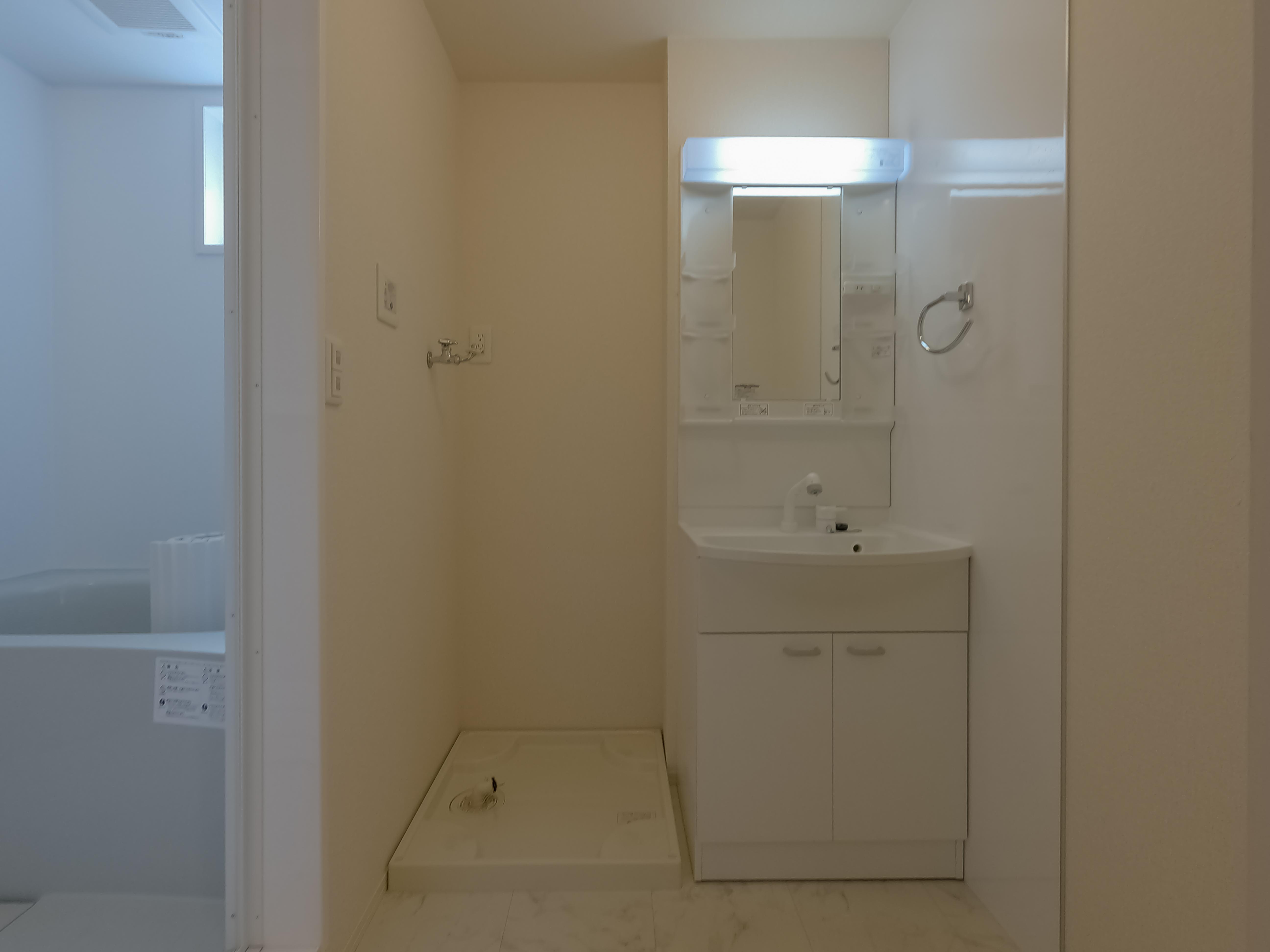 ★D-room★ペット可（小型犬）★インターネット無料★アゼリア吹上B