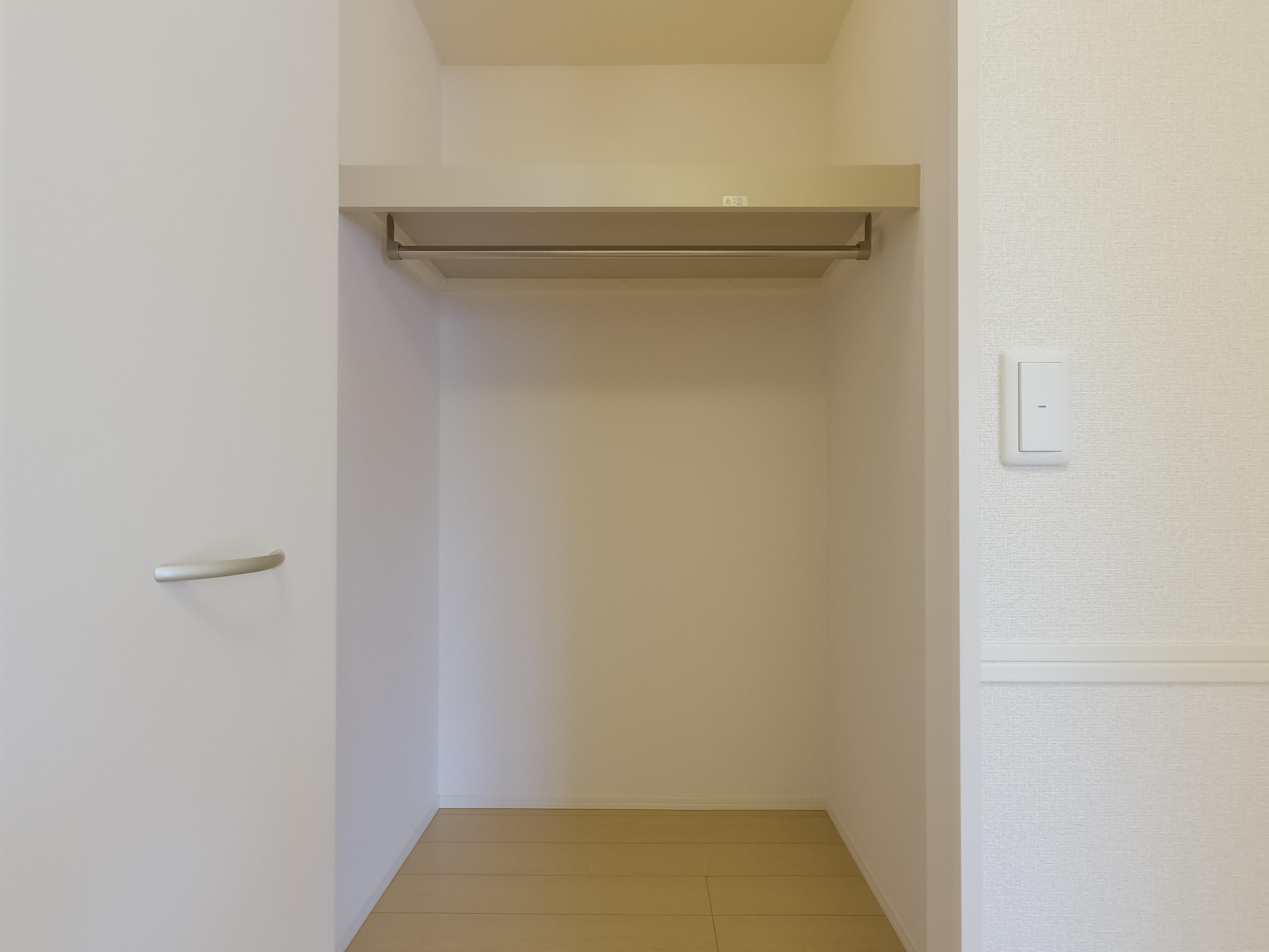 ★D-room★ペット可（小型犬）★インターネット無料★アゼリア吹上B