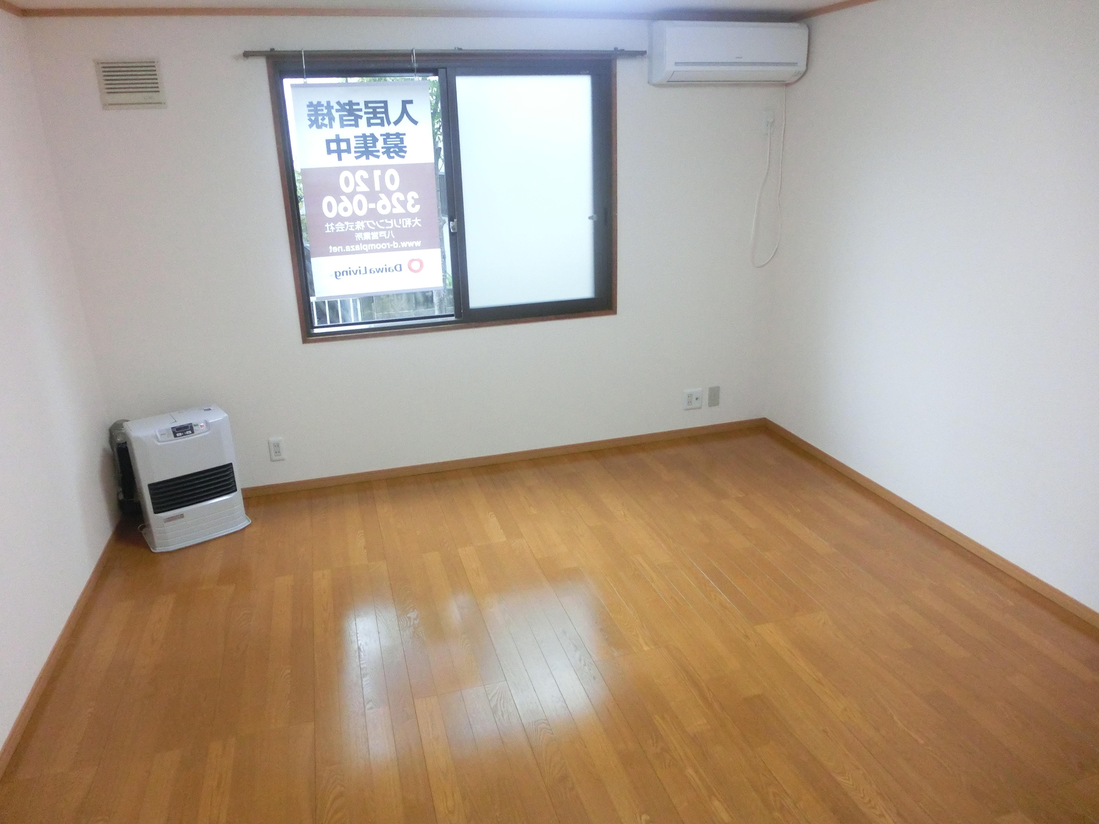 ★D-room★ルグラン小田前C