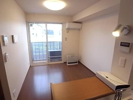 ★D-room★インターネット無料★エクセルレジデンスA