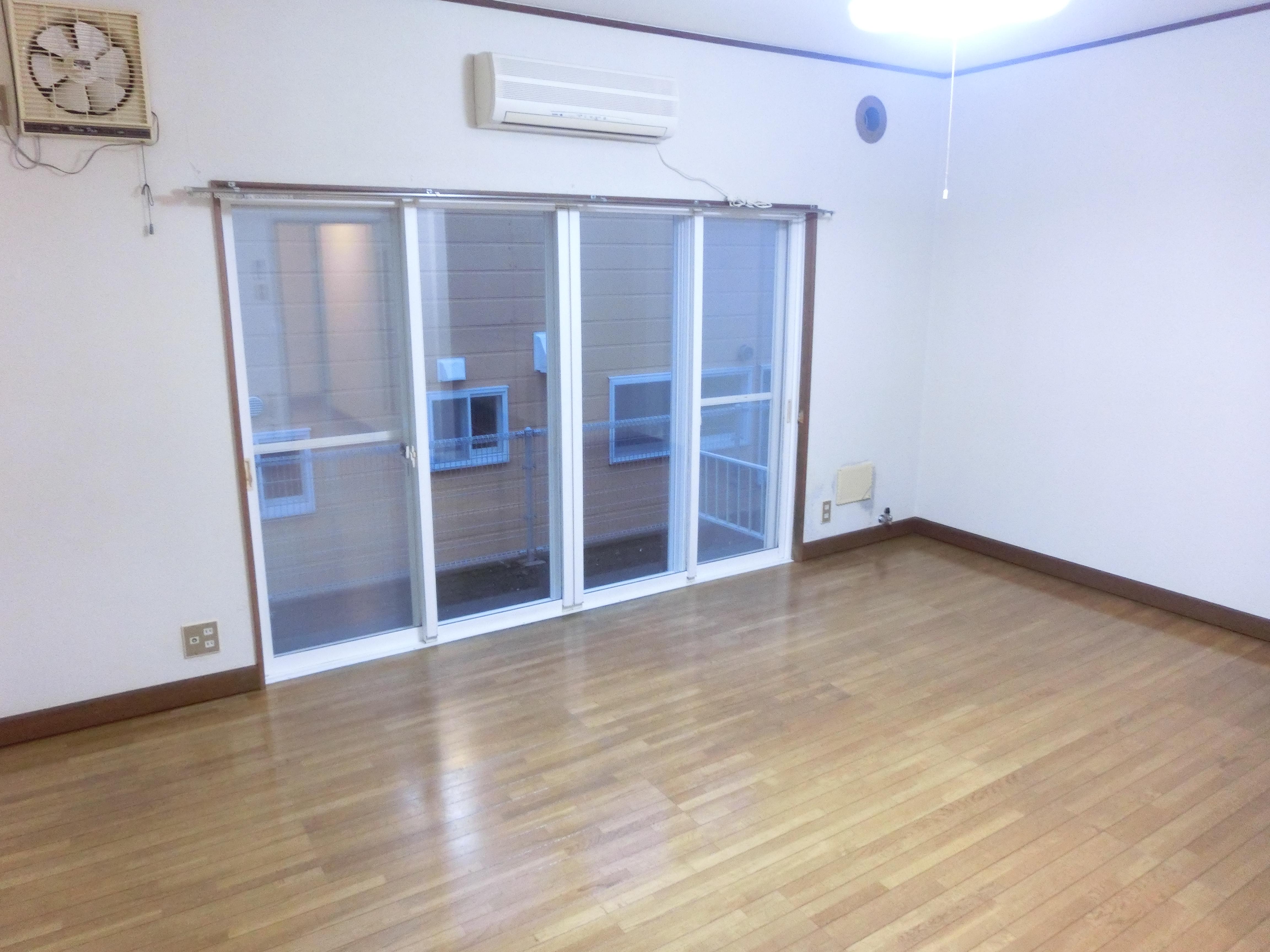 タウンハウスのざわ