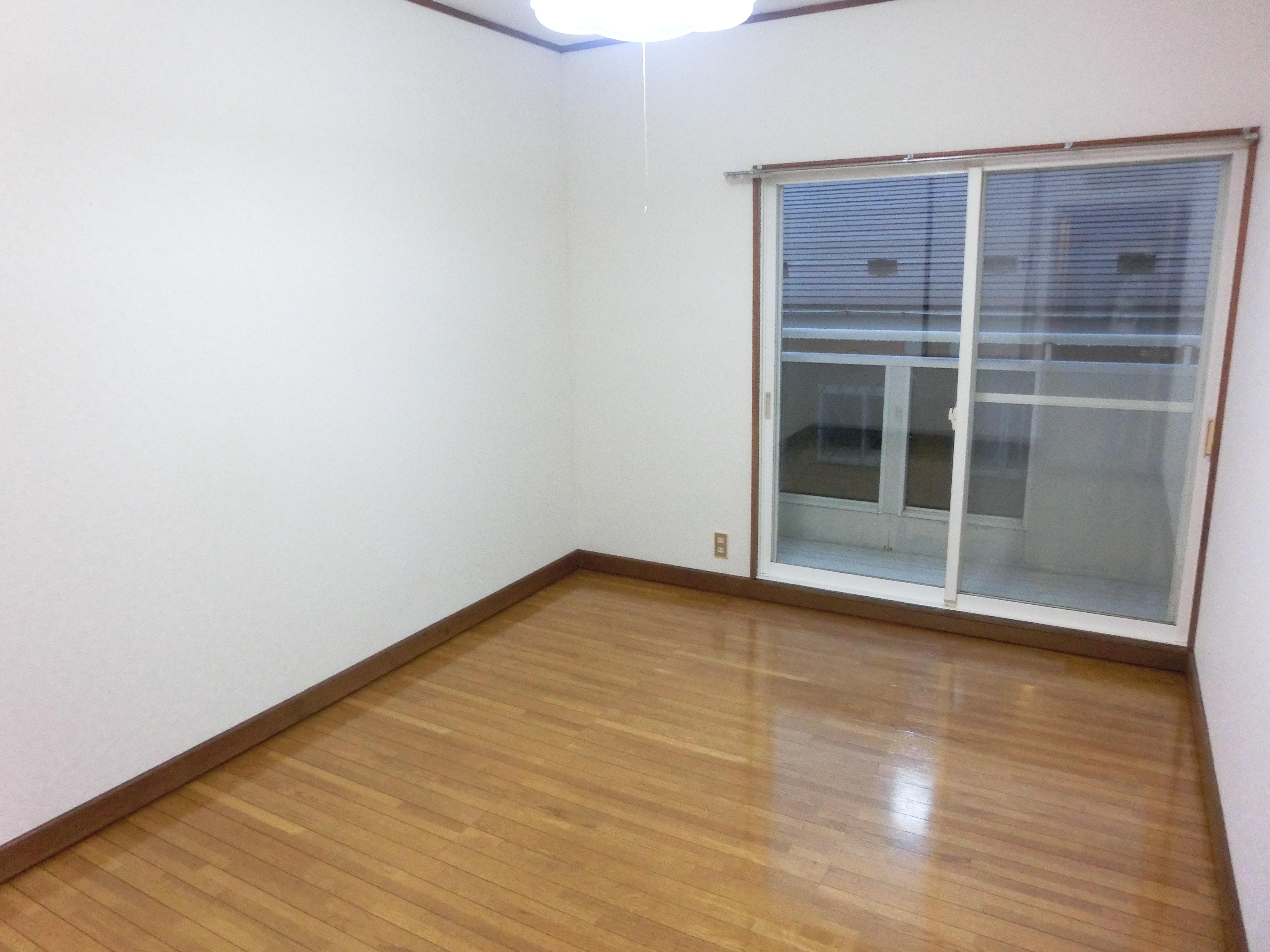 タウンハウスのざわ