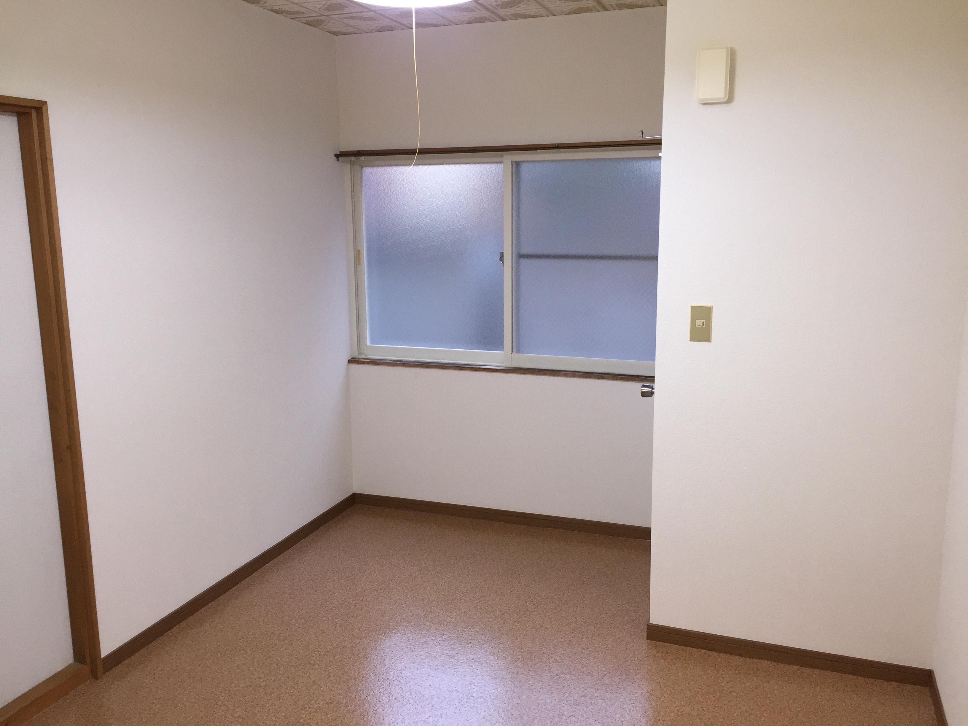 メゾンクリスタル城下