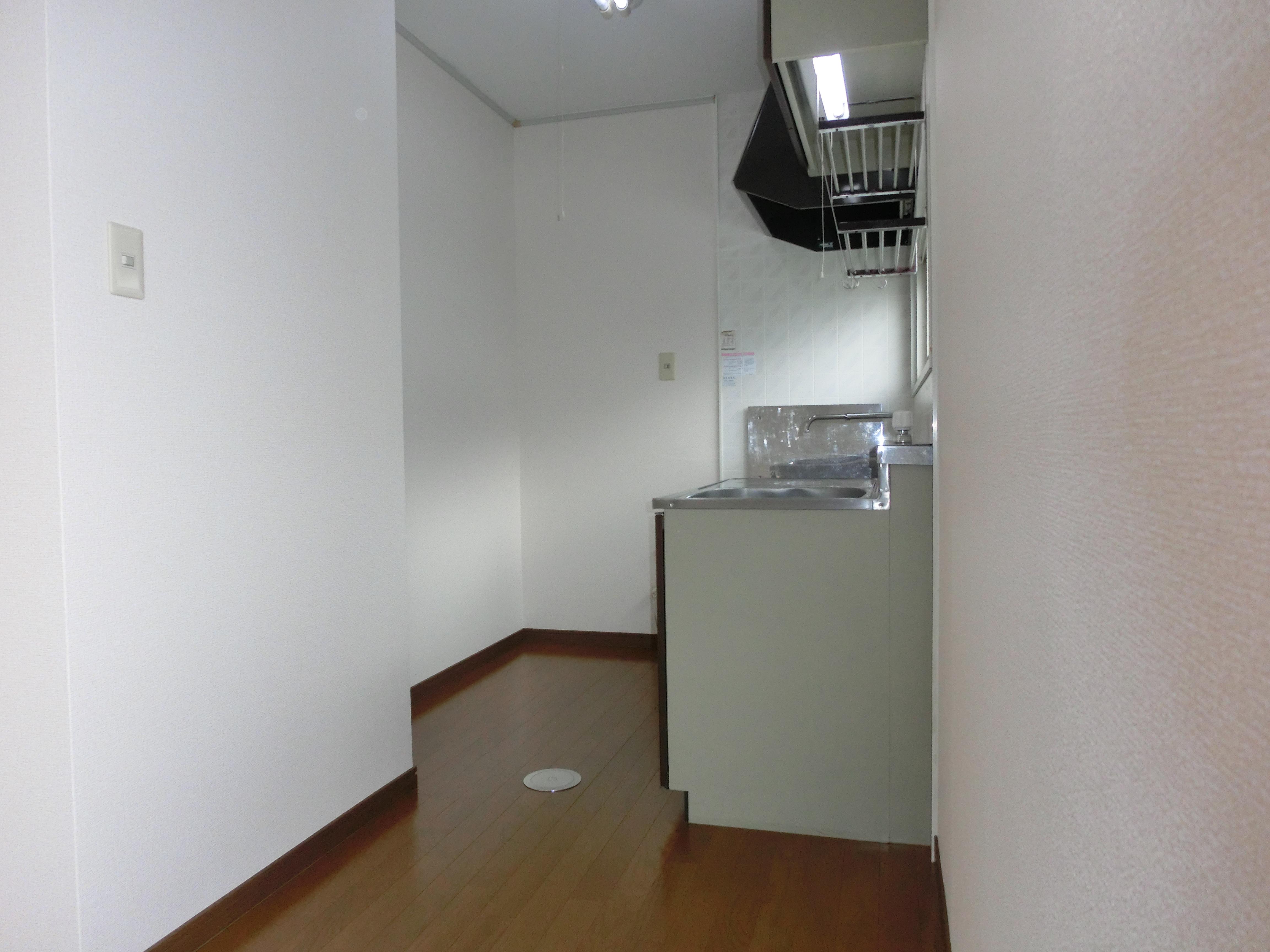 ★D-room★インターネットWi-Fi無料★セジュール泉山