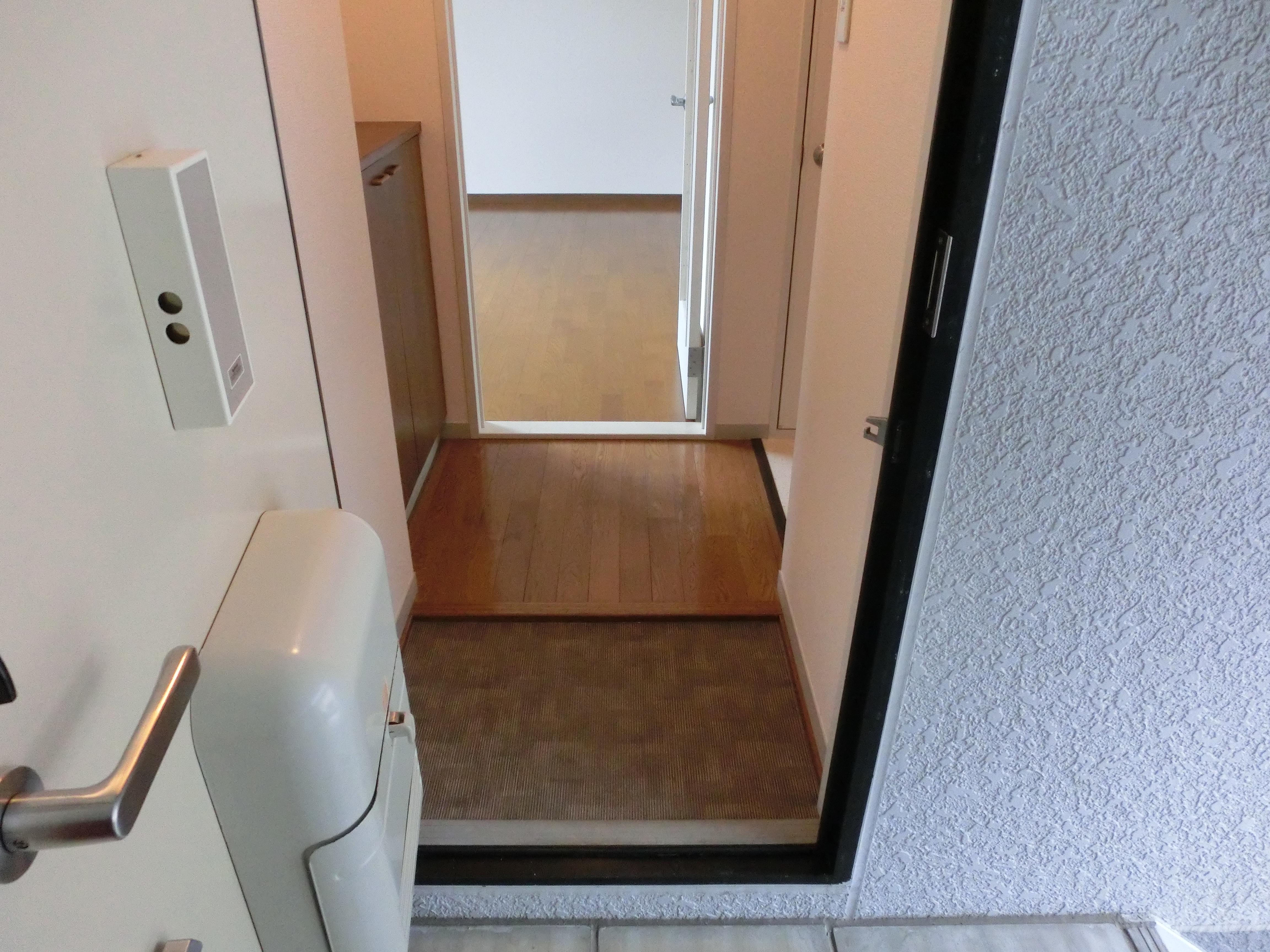 ★D-room★インターネットWi-Fi無料★セジュール泉山