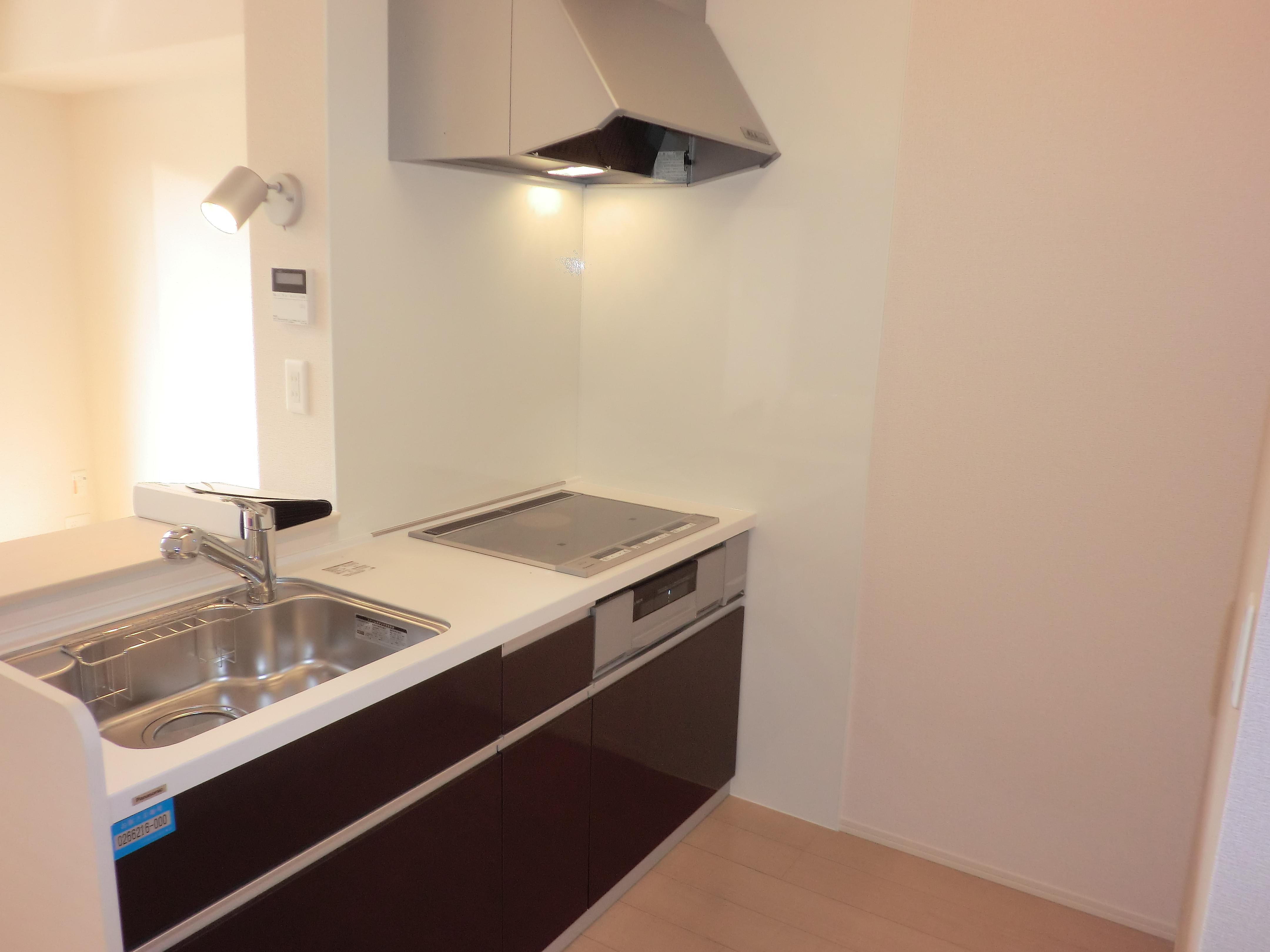 ★D-room★インターネット無料★ホワイトファミール