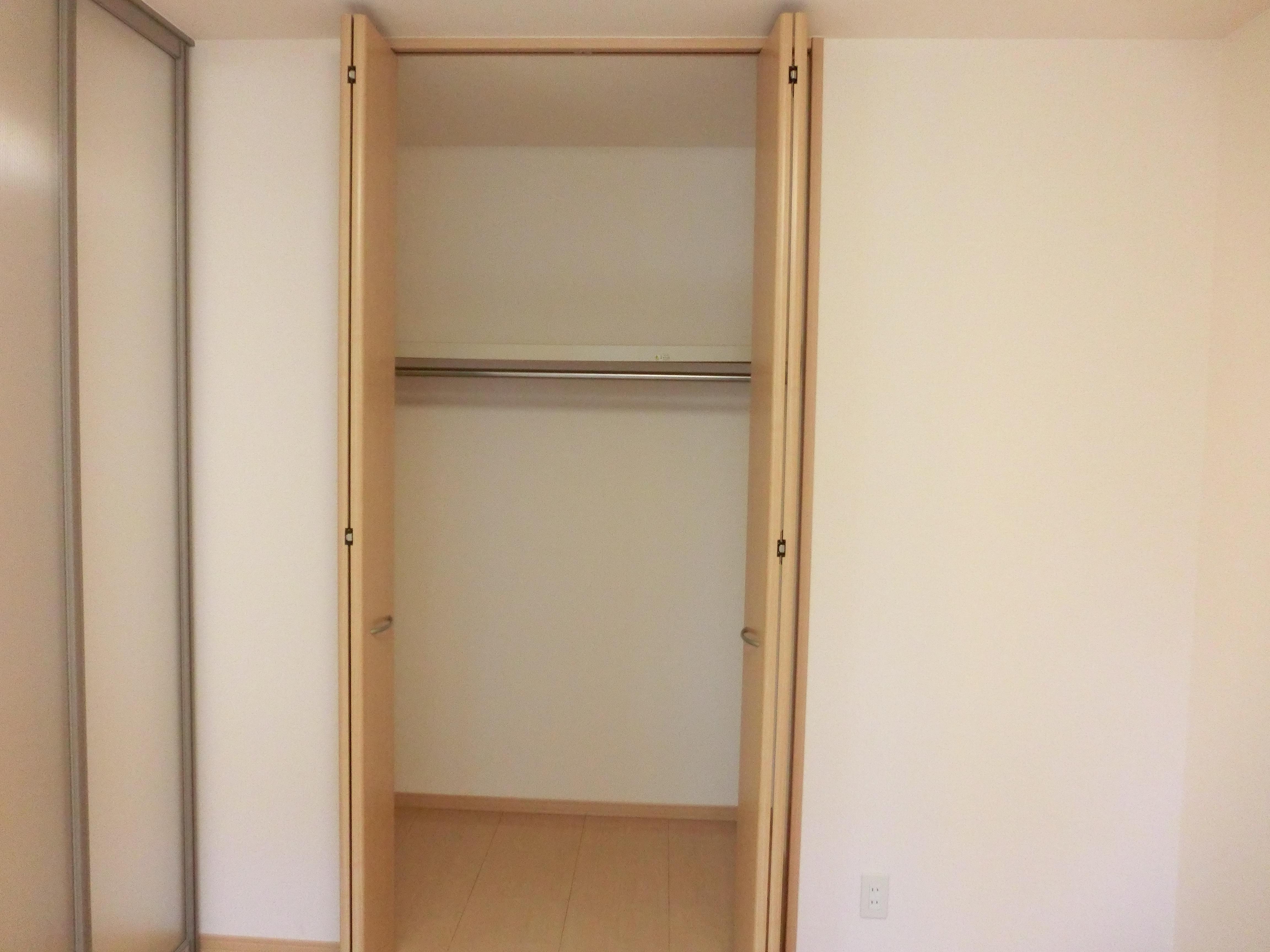 ★D-room★インターネットWi-Fi無料★ヴィラ ラモールA