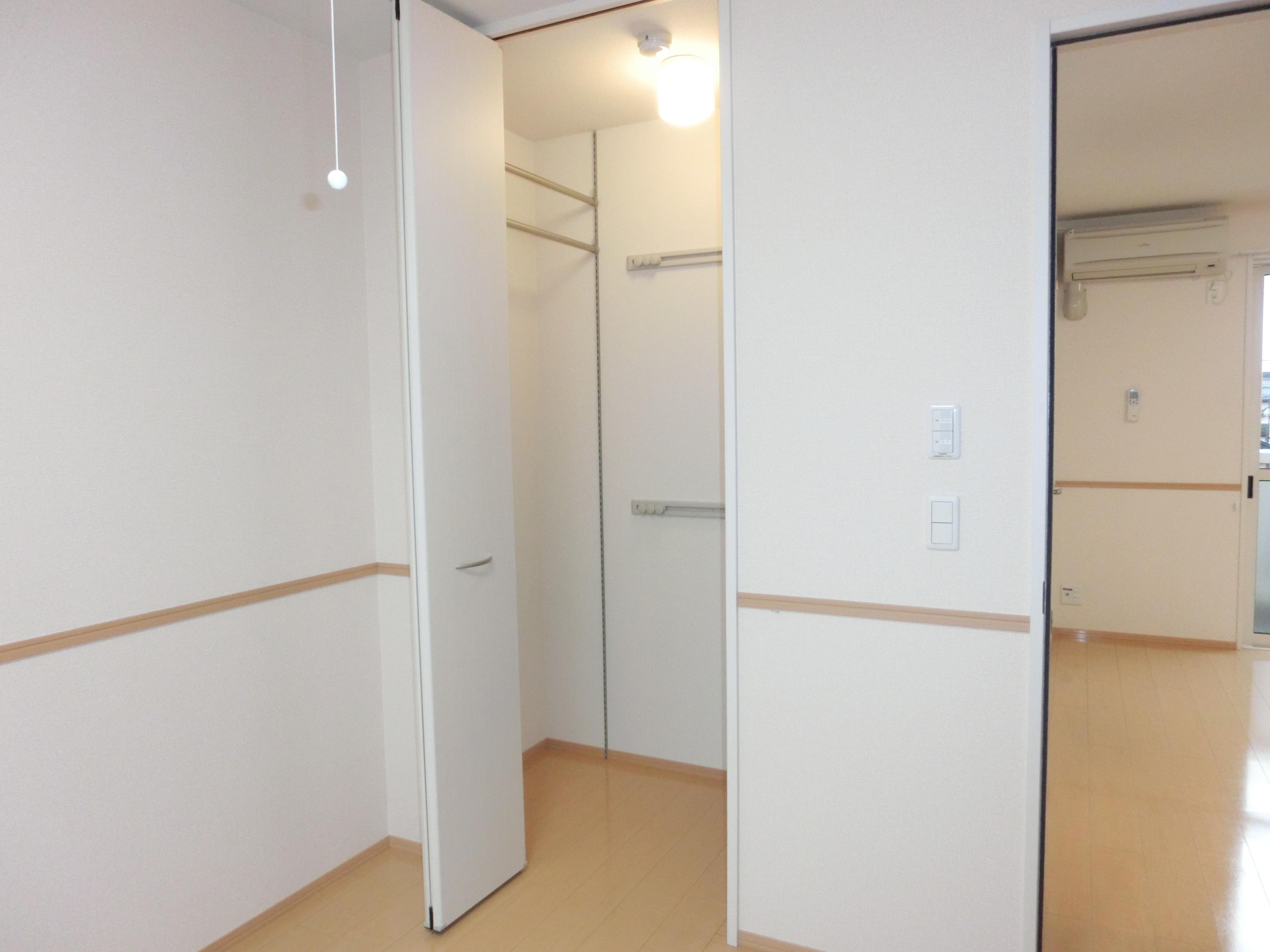 ★D-room★ペット可(小型犬)★インターネットWi-Fi無料★エーデルハイムB