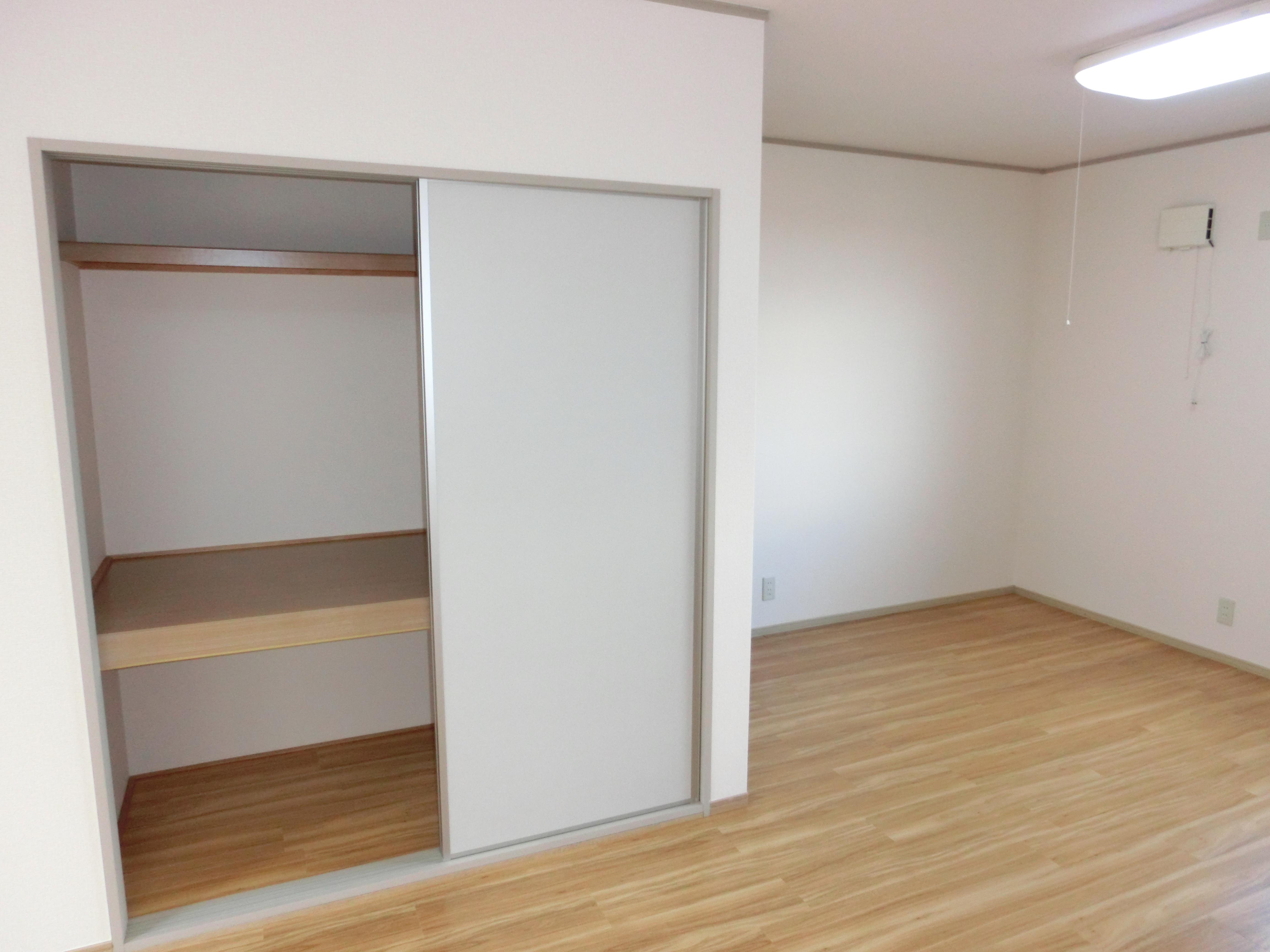 ★D-room★インターネットWi-Fi無料★セジュール杉本