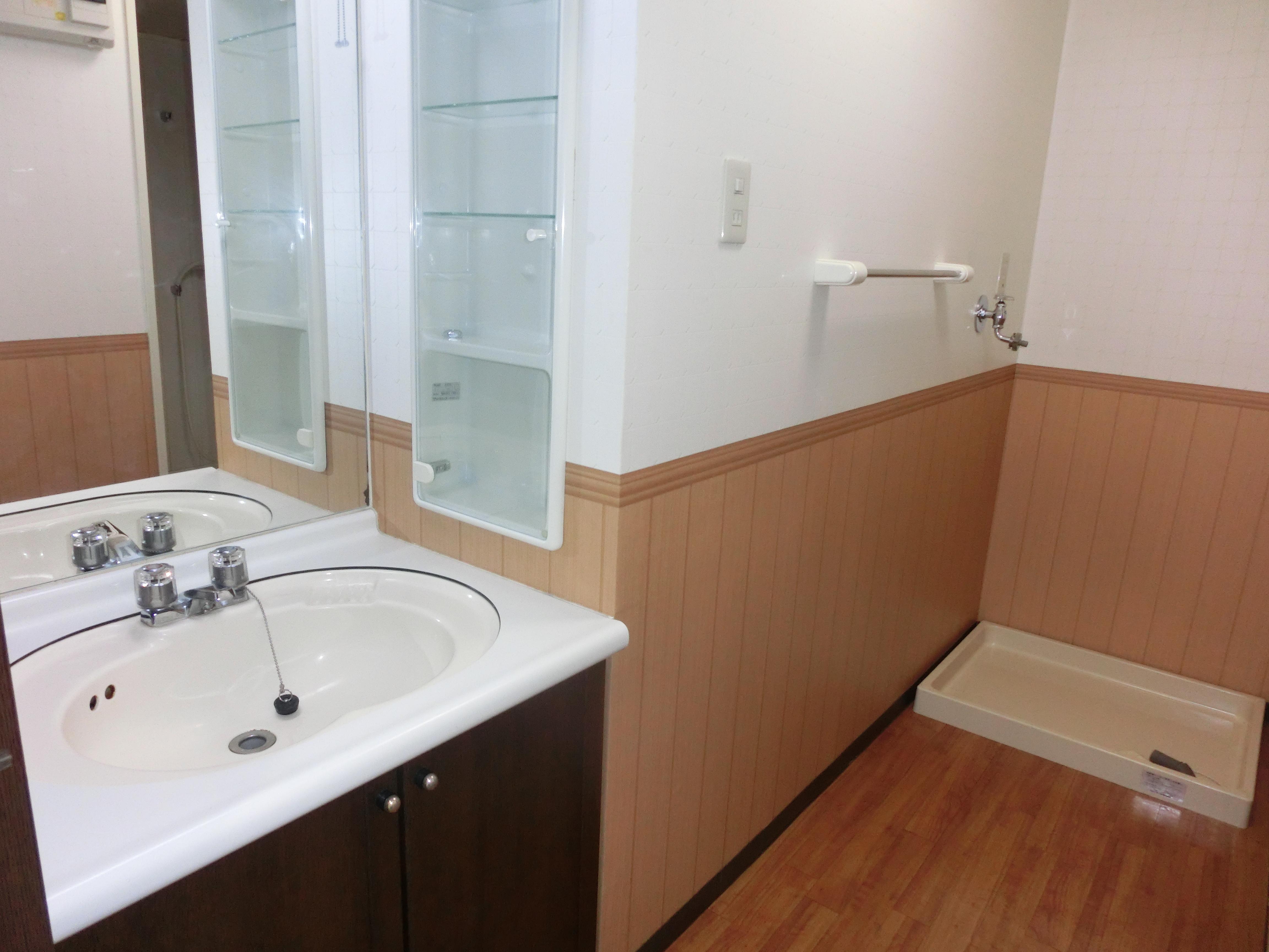 ライオンズマンション内丸