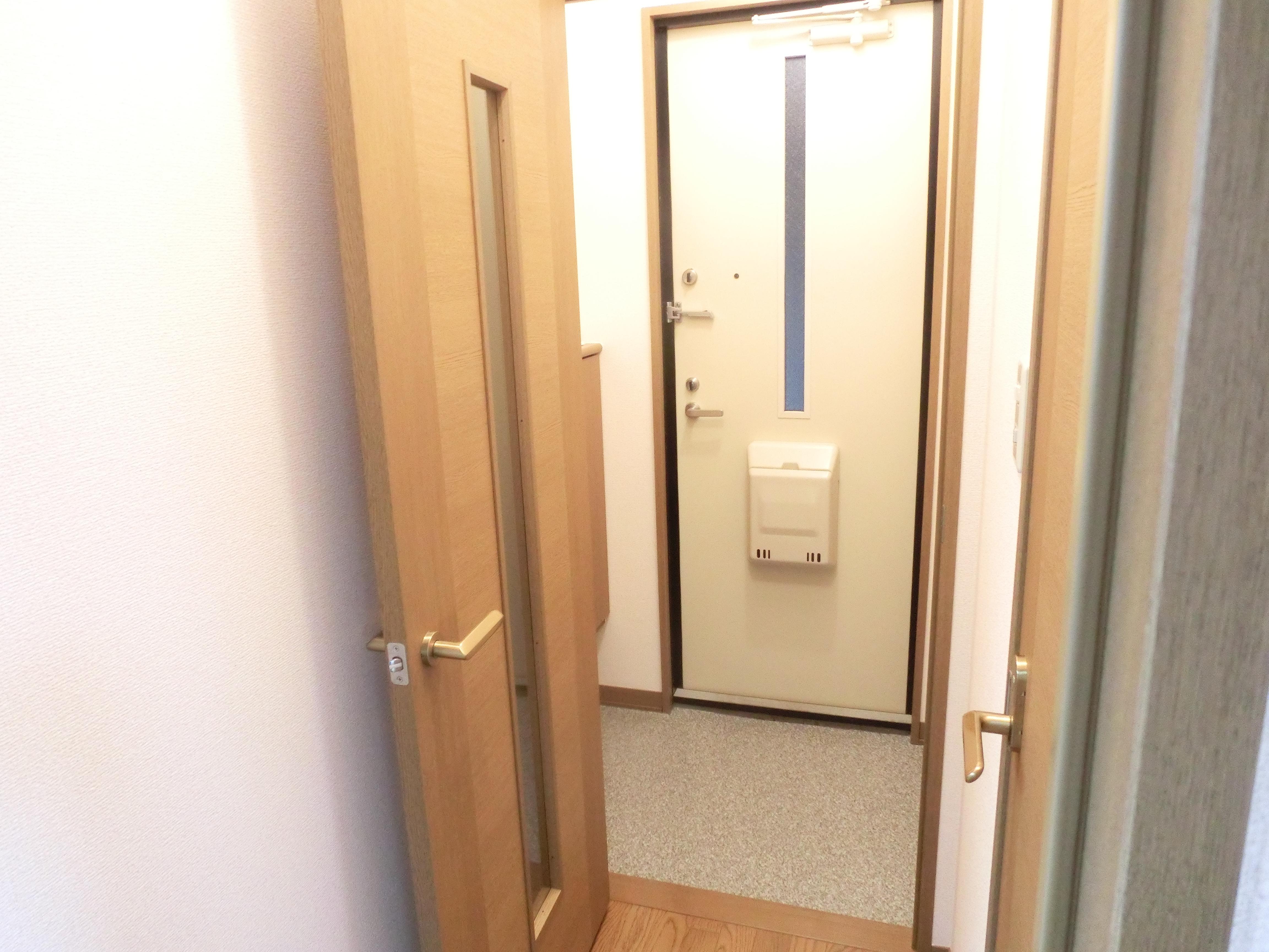 ★D-room★インターネットWi-Fi無料★セジュール類家