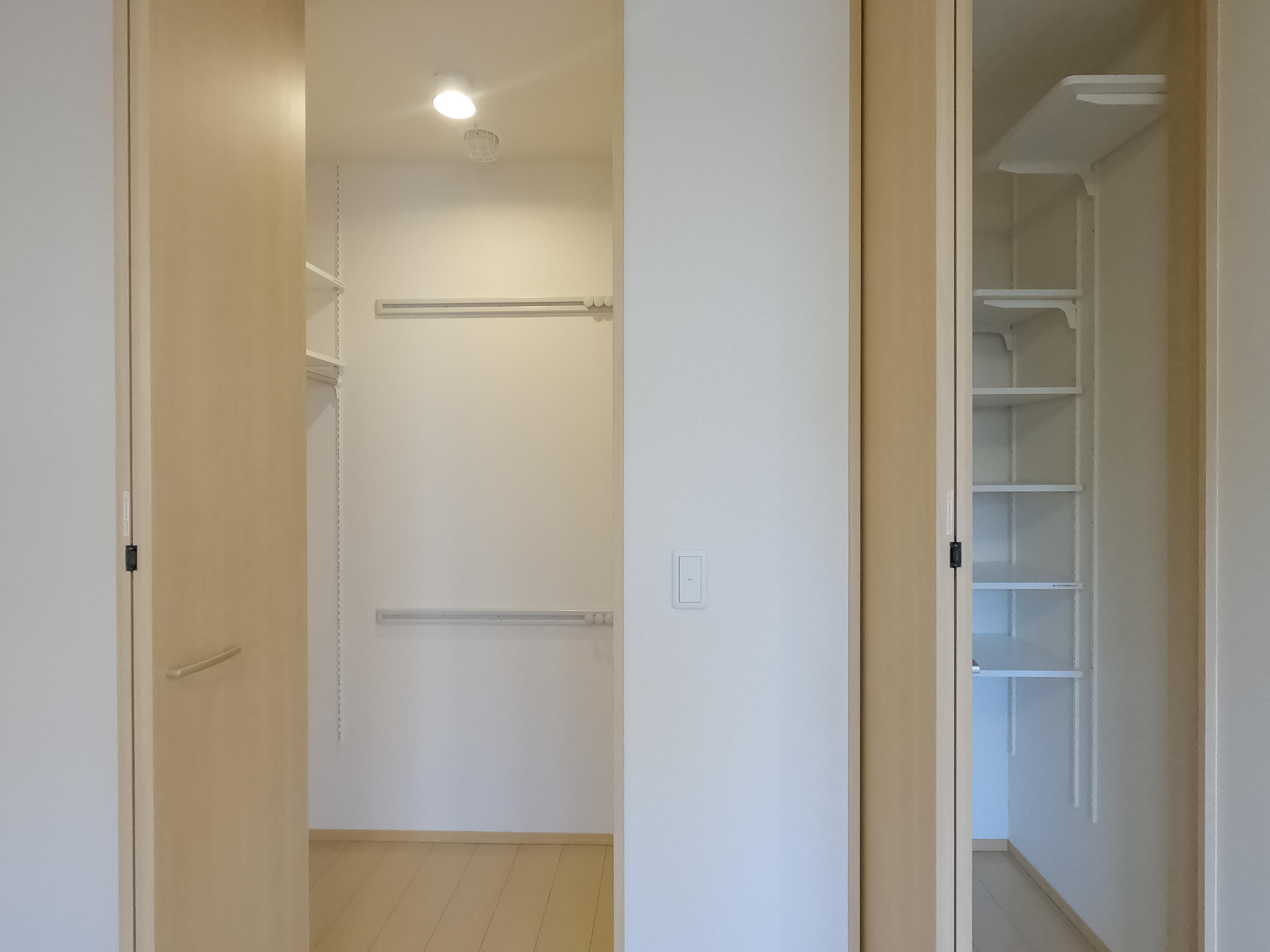 ★市役所・中心街まで徒歩圏内★3階建★都市ガス★インターネット無料★エクセルステージB