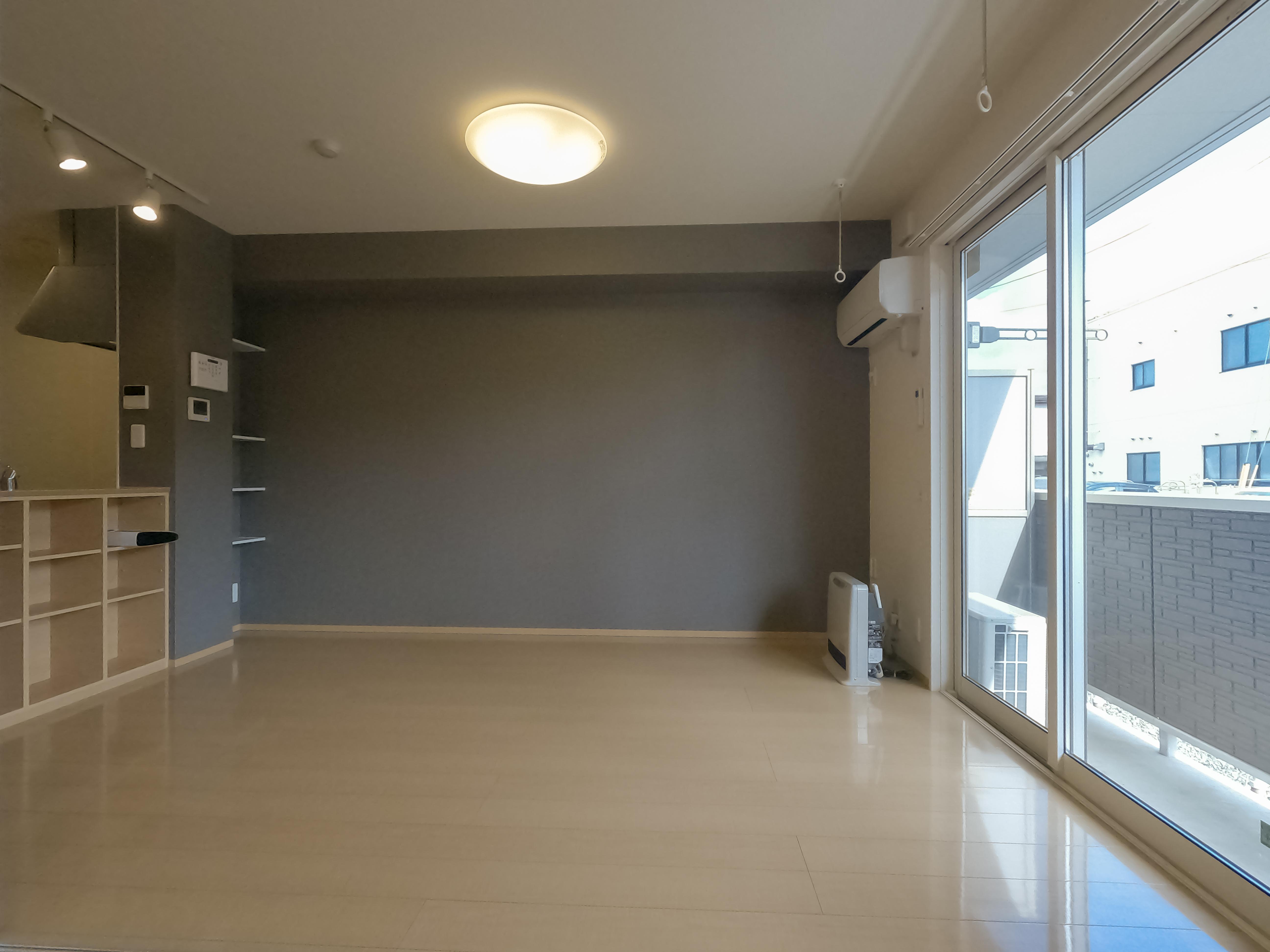 ★市役所・中心街まで徒歩圏内★3階建★都市ガス★インターネット無料★エクセルステージB