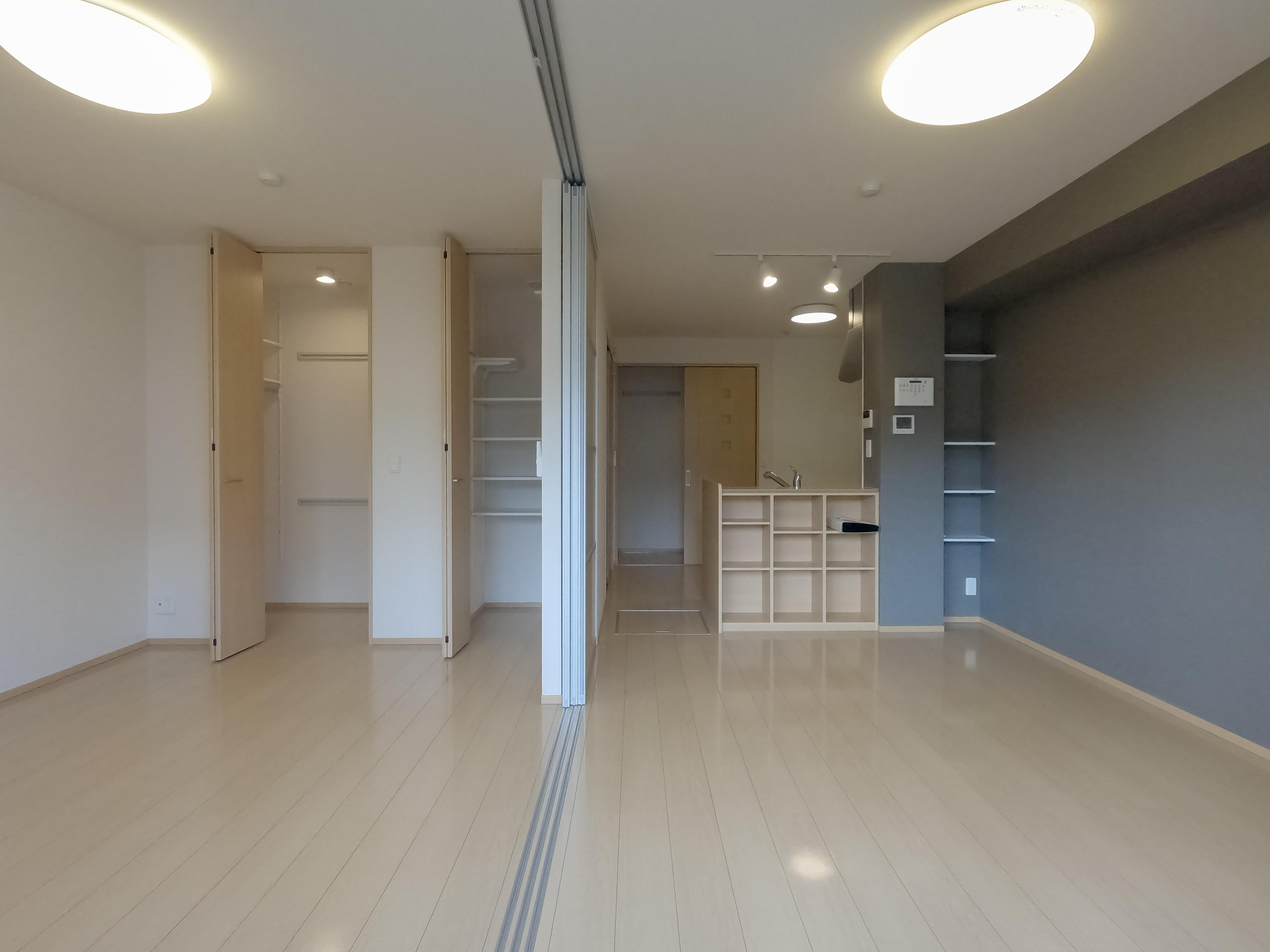 ★市役所・中心街まで徒歩圏内★3階建★都市ガス★インターネット無料★エクセルステージB