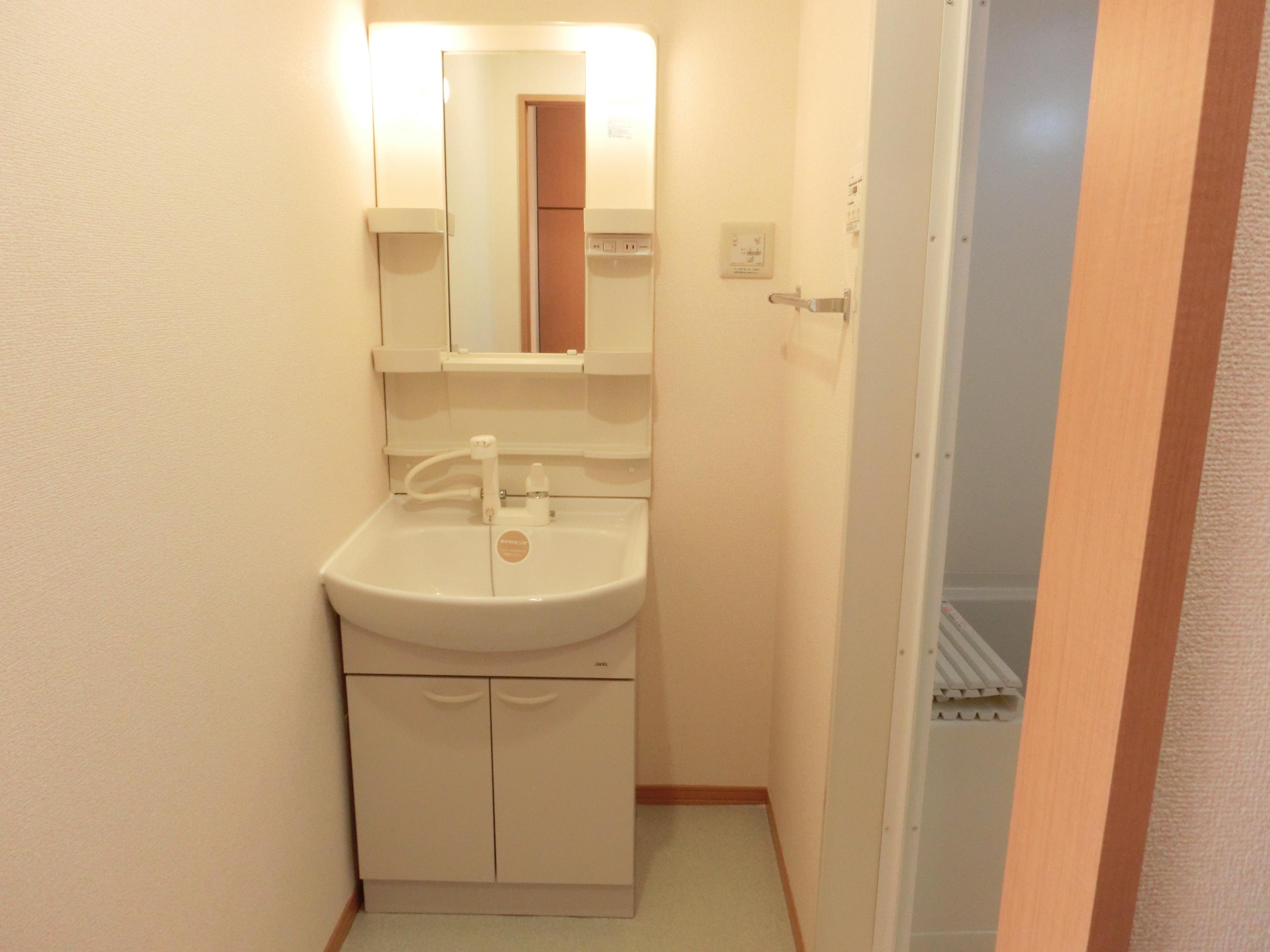 ★D-room★インターネットWi-FI無料★セジュール吹上