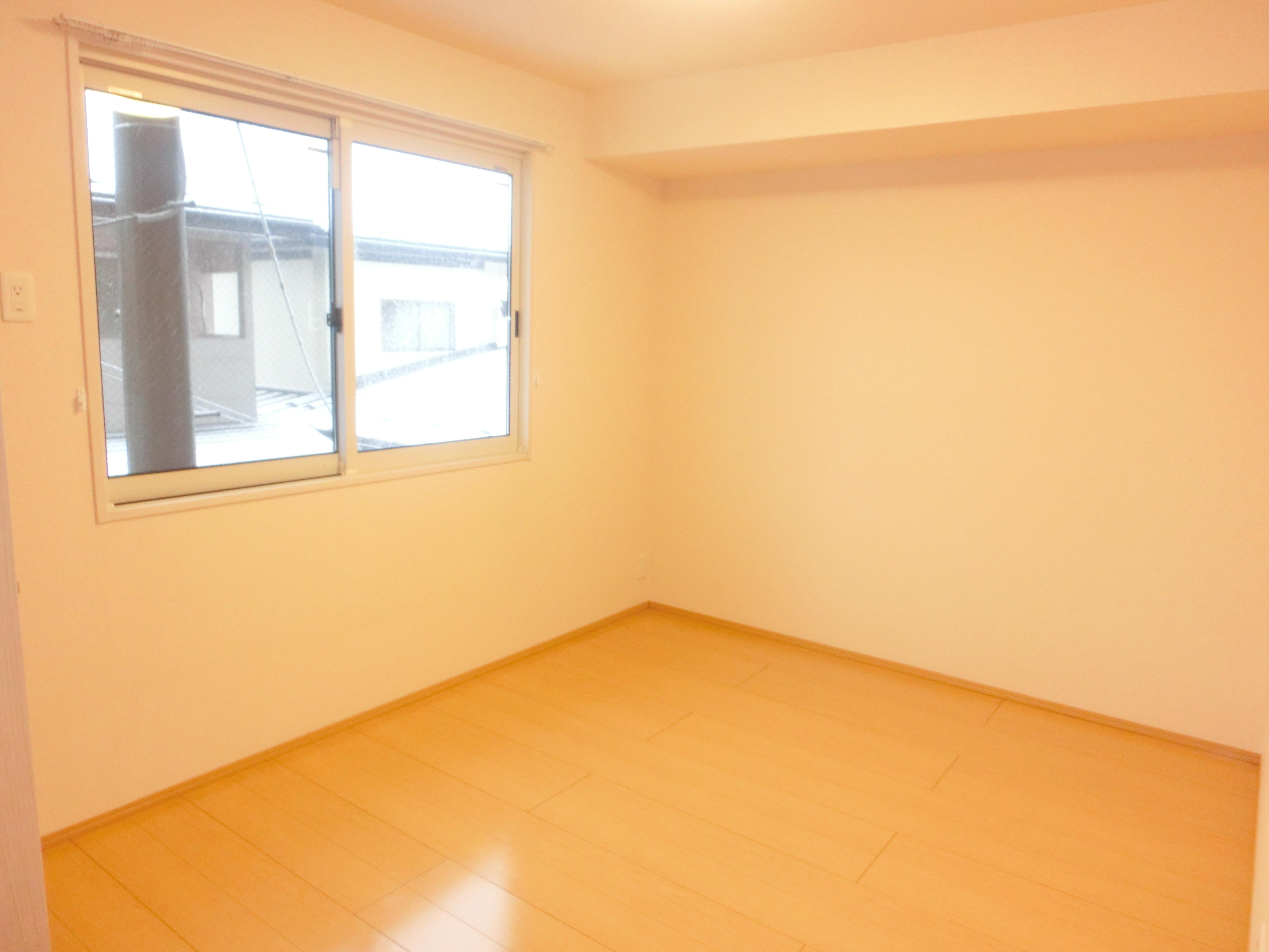 ★D-room★インターネット無料★アバンセレジデンスA