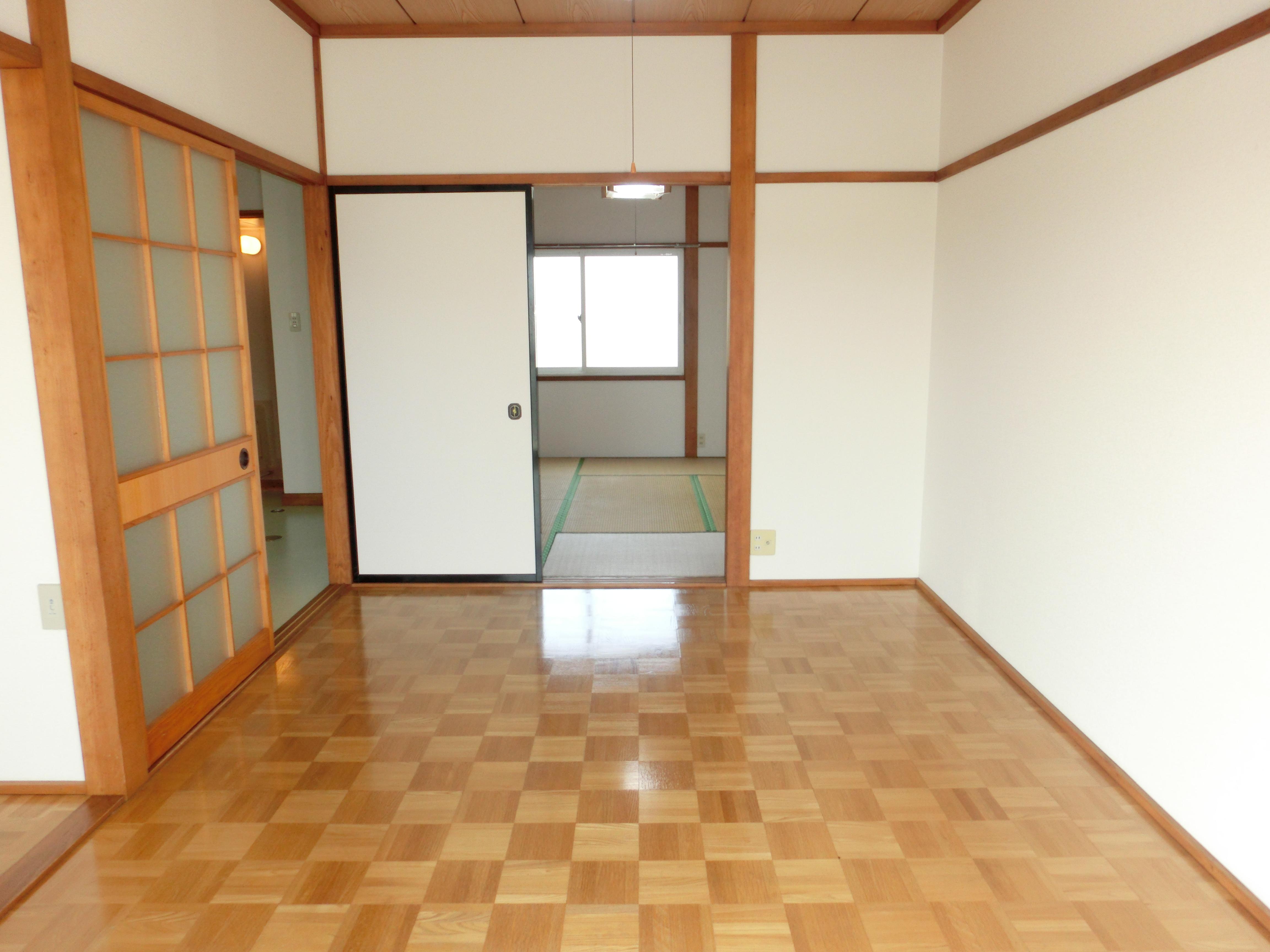 ロイヤルタカハシ