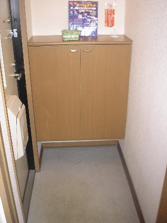 ★D-room★インターネットWi-Fi無料★セジュール類家