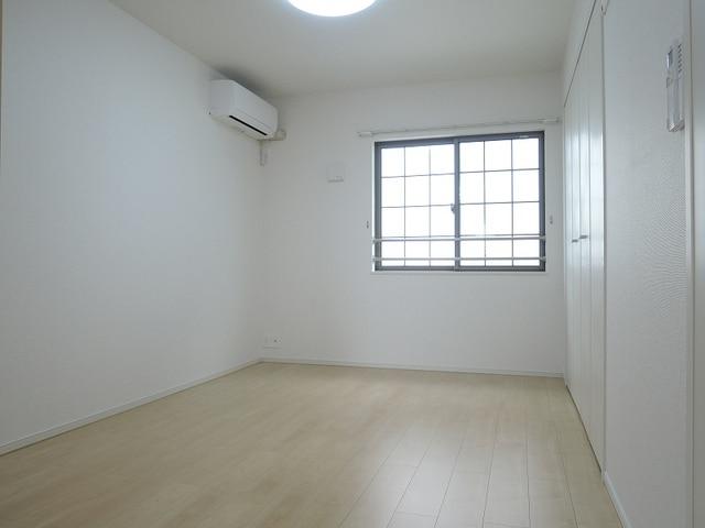 ★大東建託★ノイ ブリーゼ