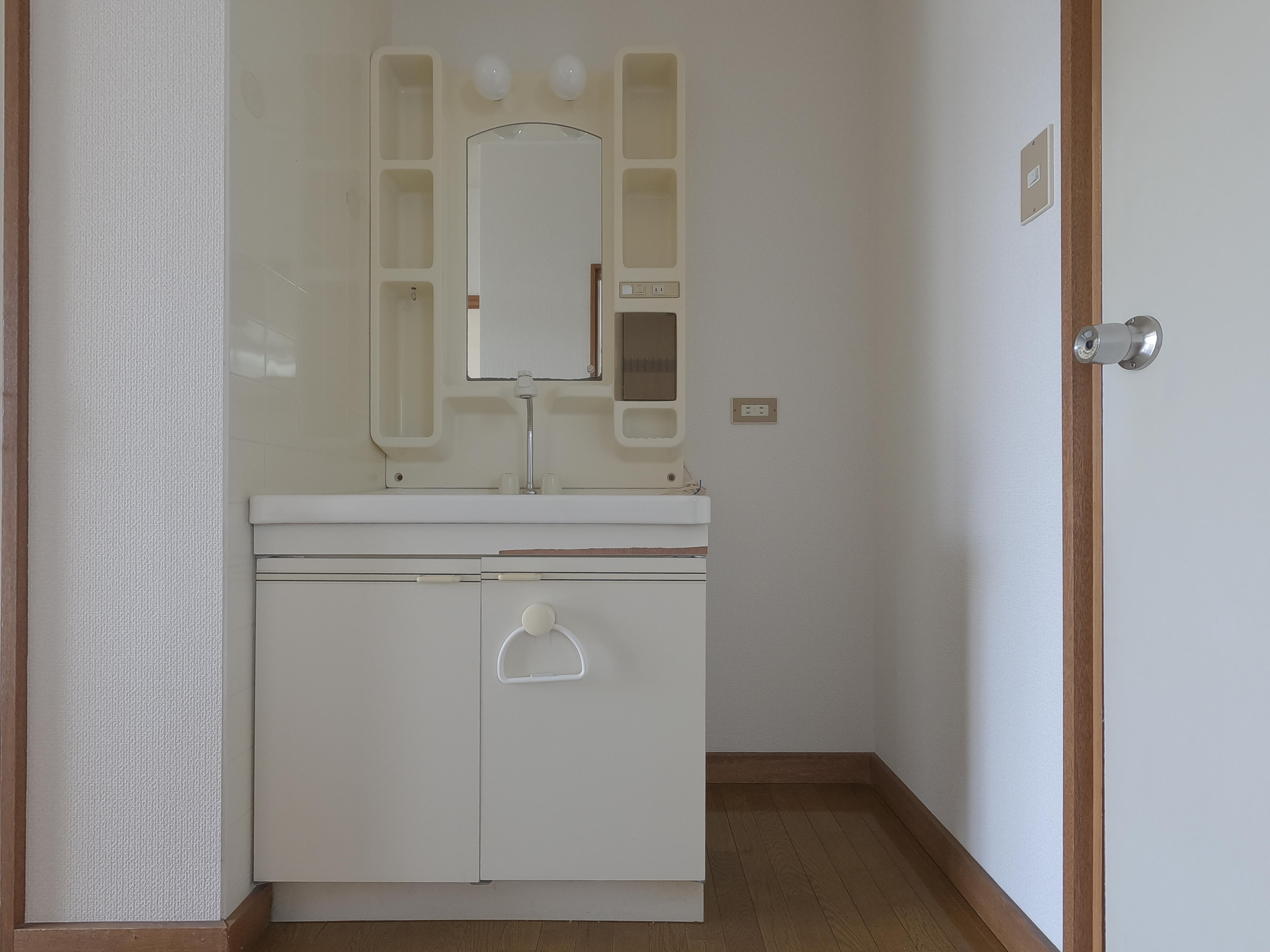 セジュール西村D