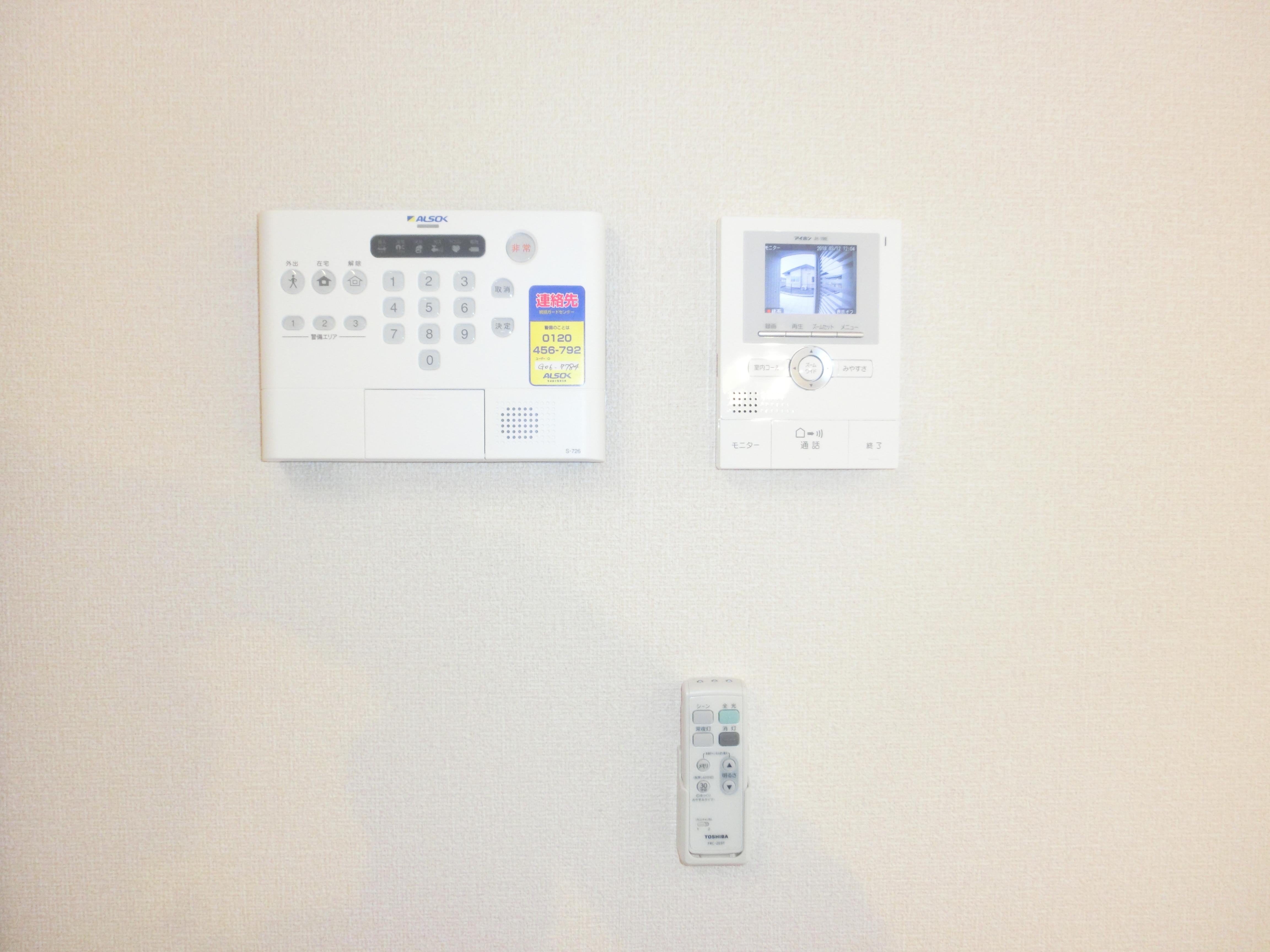 ★D-room★ペット可(小型犬)★インターネット無料★フルール類家