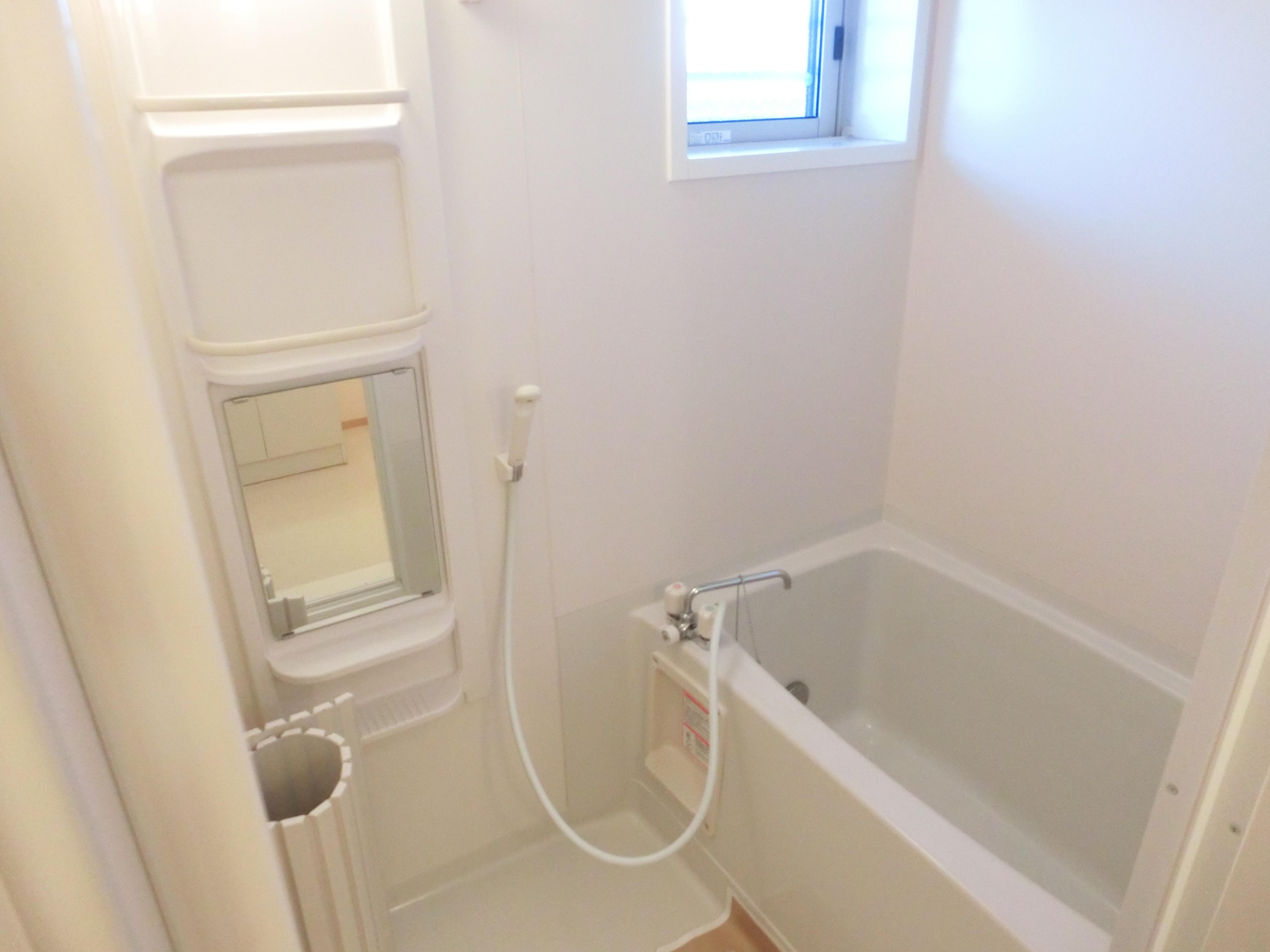 ★D-room★インターネットWi-Fi無料★ヴィラ・ベルク