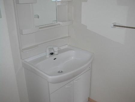 ★D-room★インターネットWi-Fi無料★グリーンヒルズ