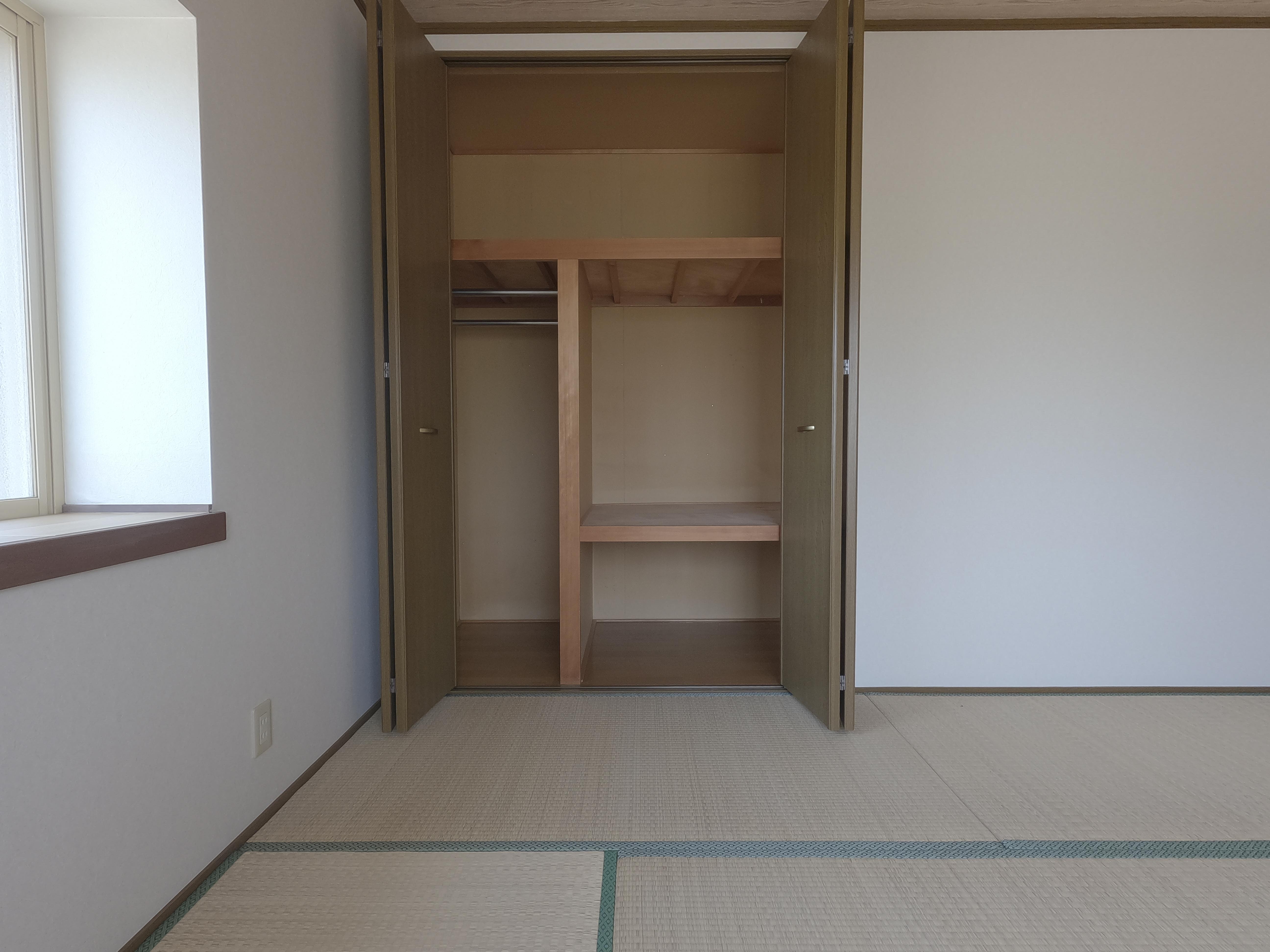 ★ペット可（犬・猫OK）★レッドハイム