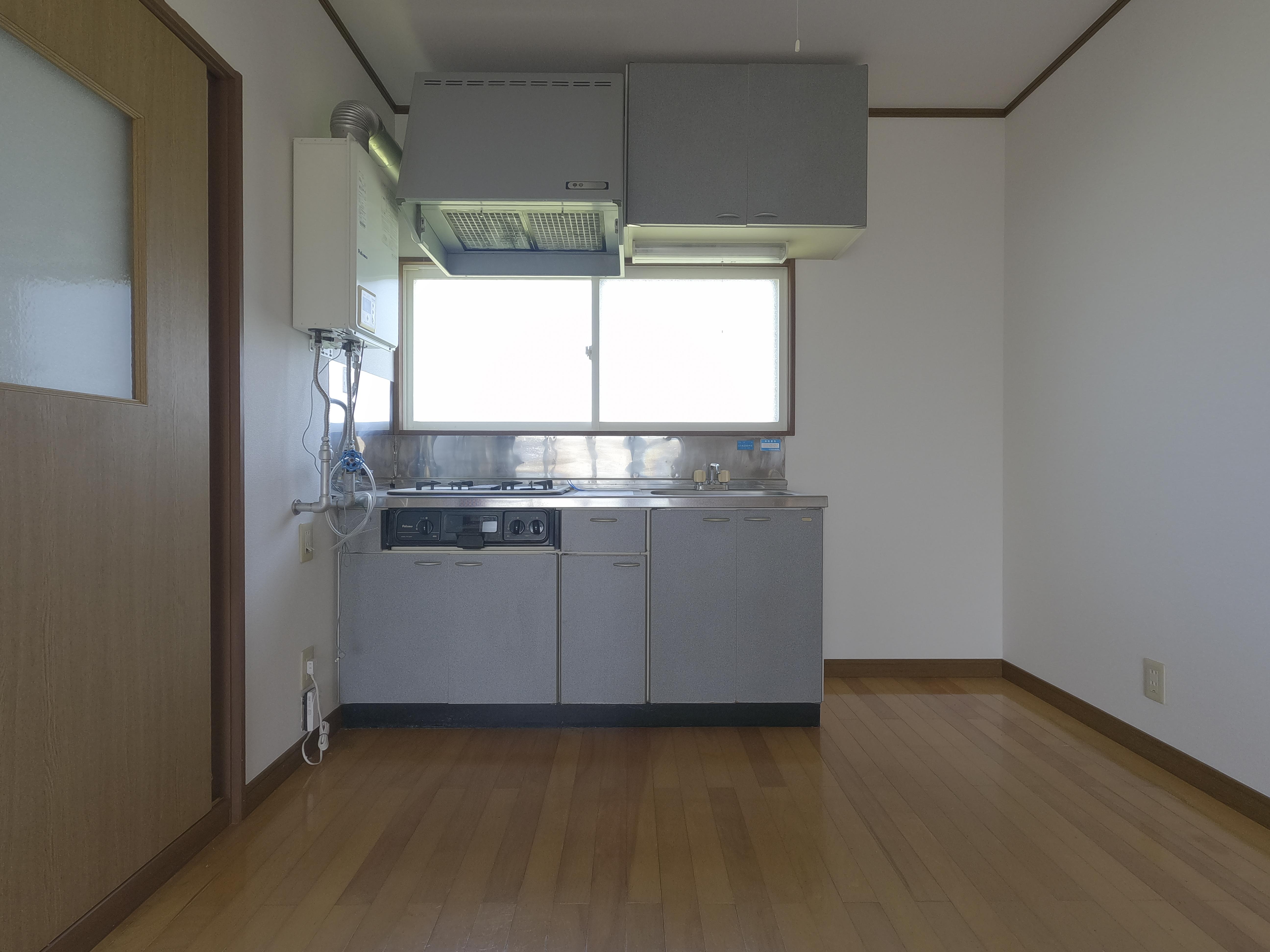 ★ペット可（犬・猫OK）★レッドハイム