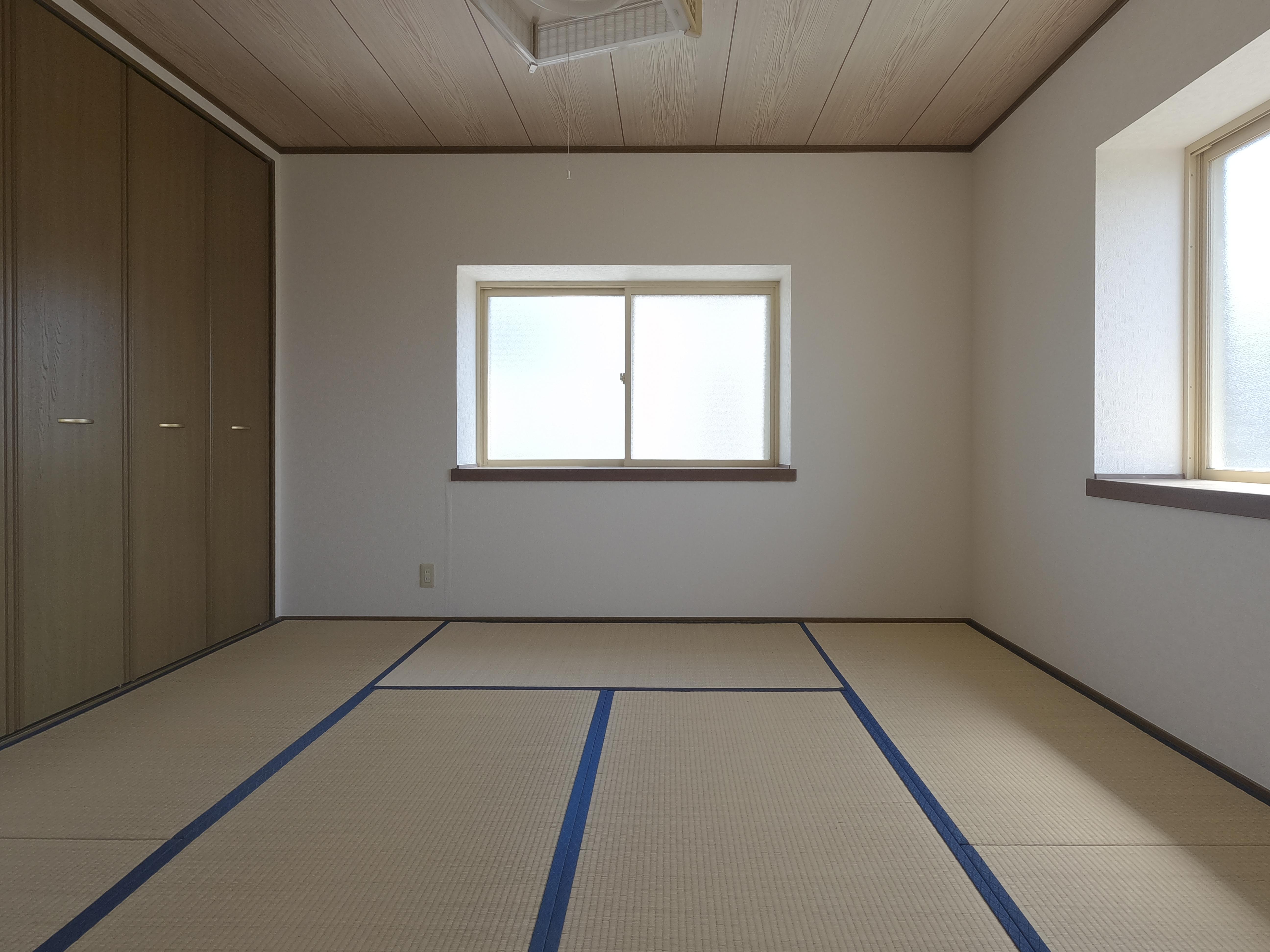 ★ペット可（犬・猫OK）★レッドハイム