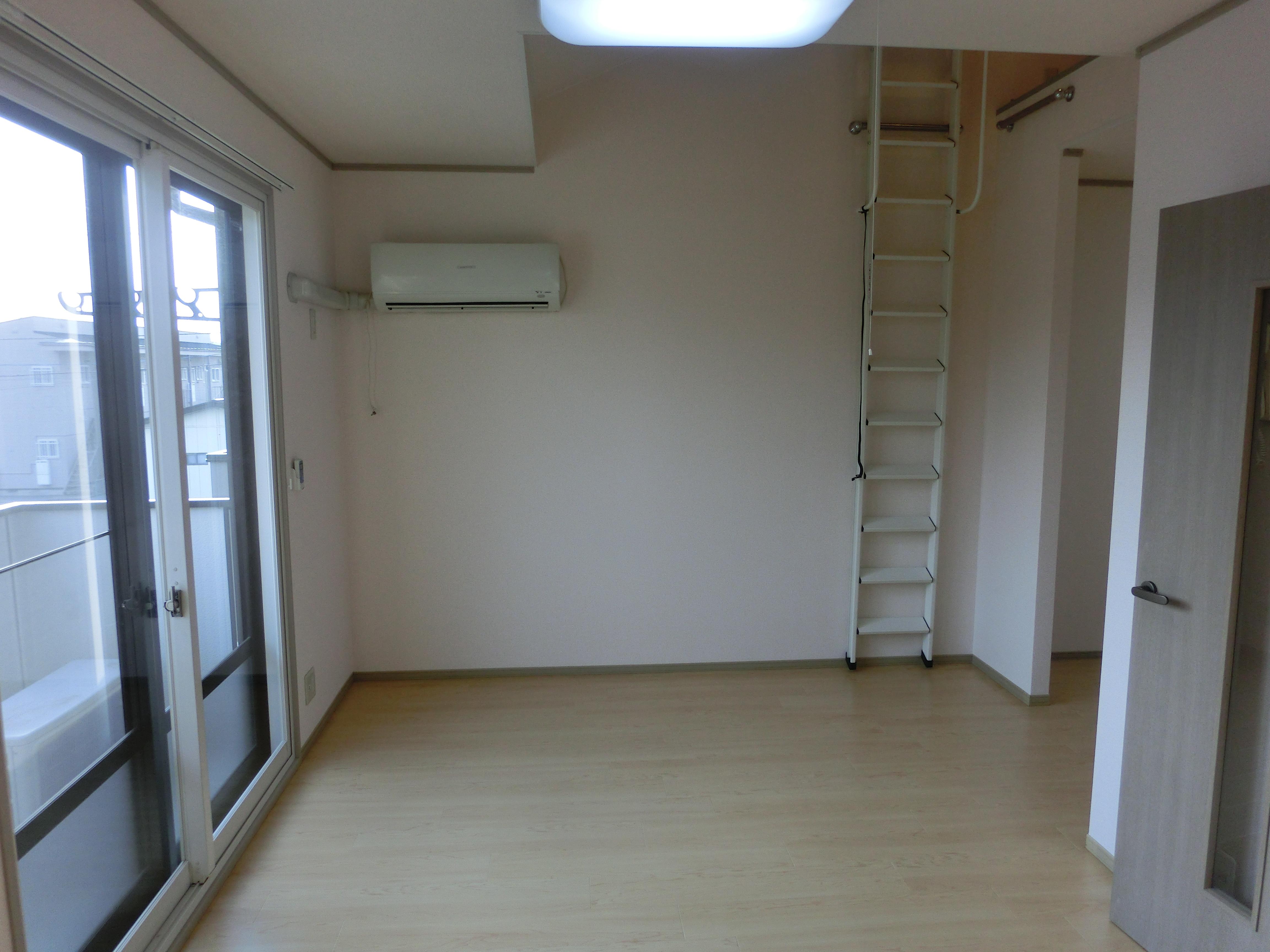 ★D-room★セジュール石堂