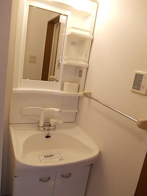 ★大東建託★セレーノ C