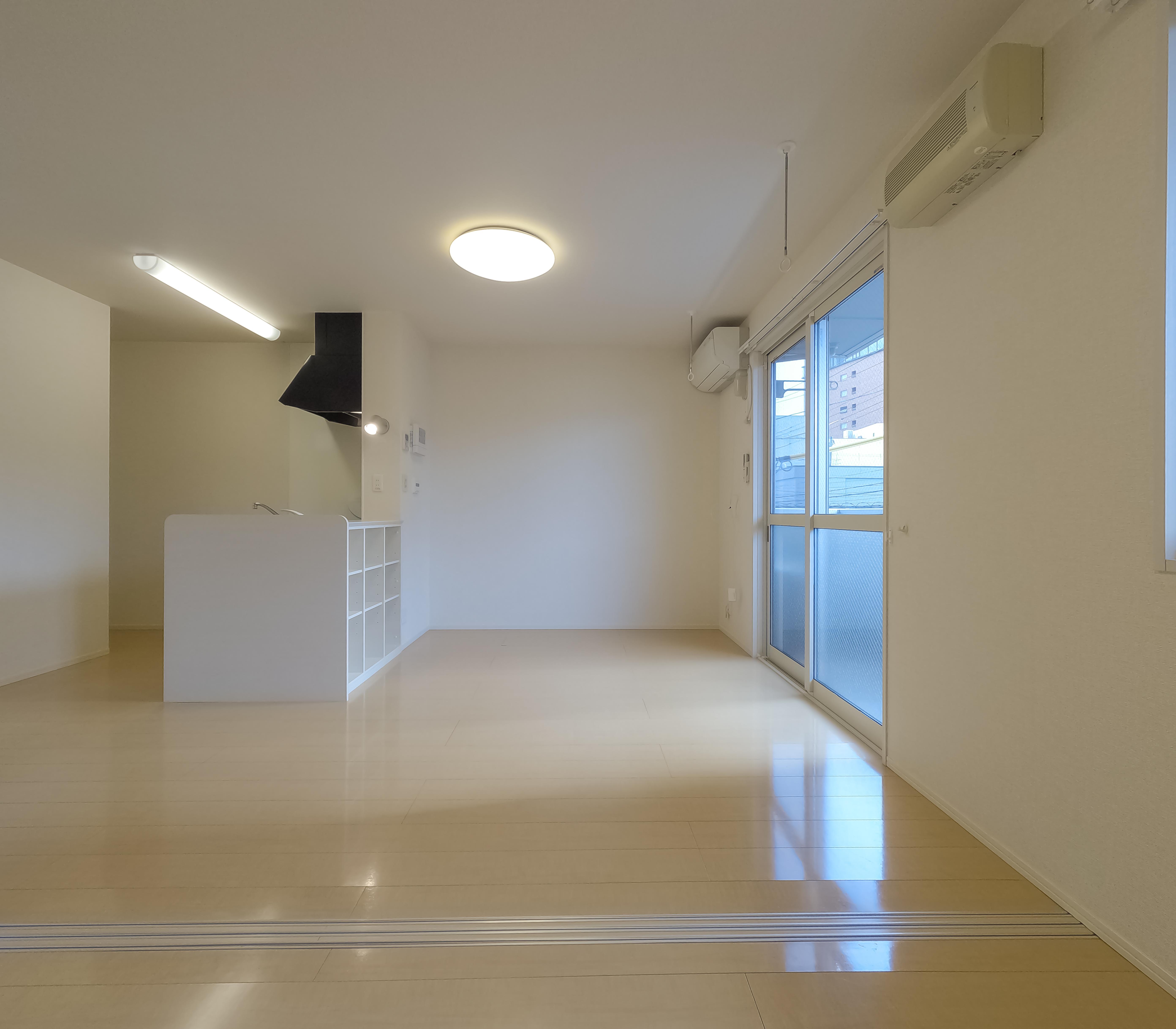 ★中心街・市役所徒歩圏内・インターネット無料！★メゾン内丸