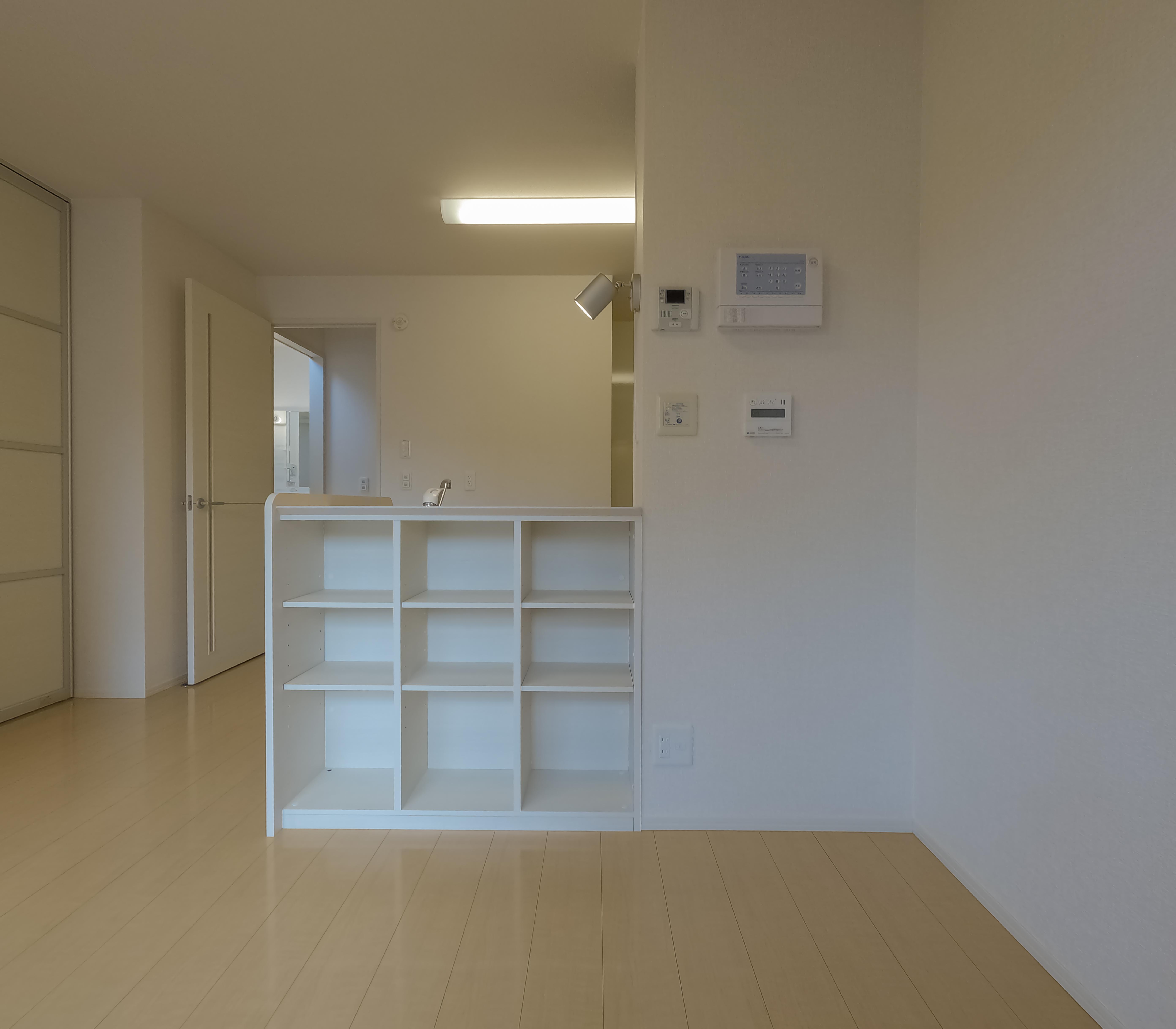 ★中心街・市役所徒歩圏内・インターネット無料！★メゾン内丸