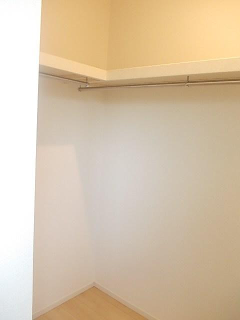 ★大東建託★コリーヌ