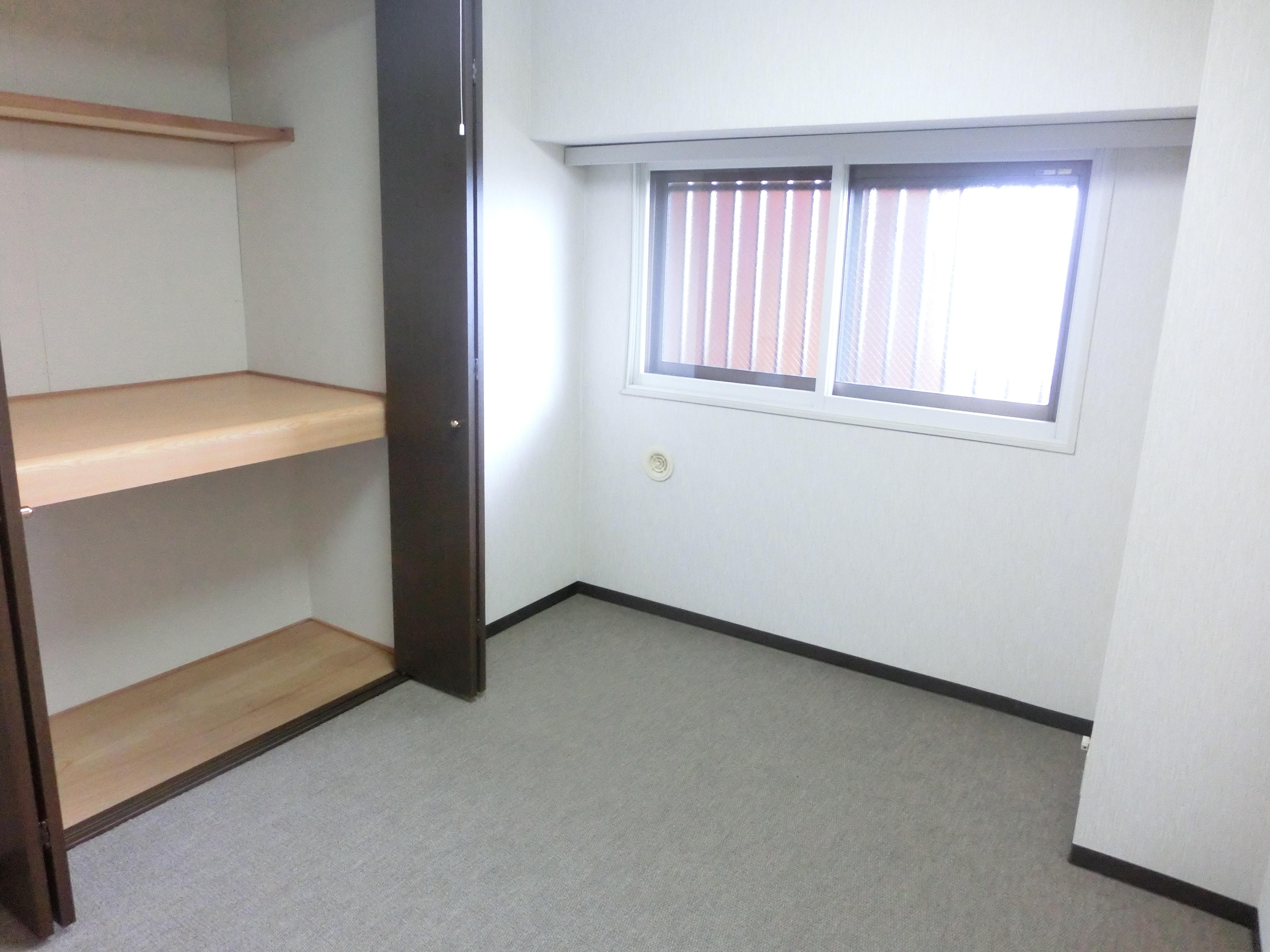 ライオンズマンション内丸